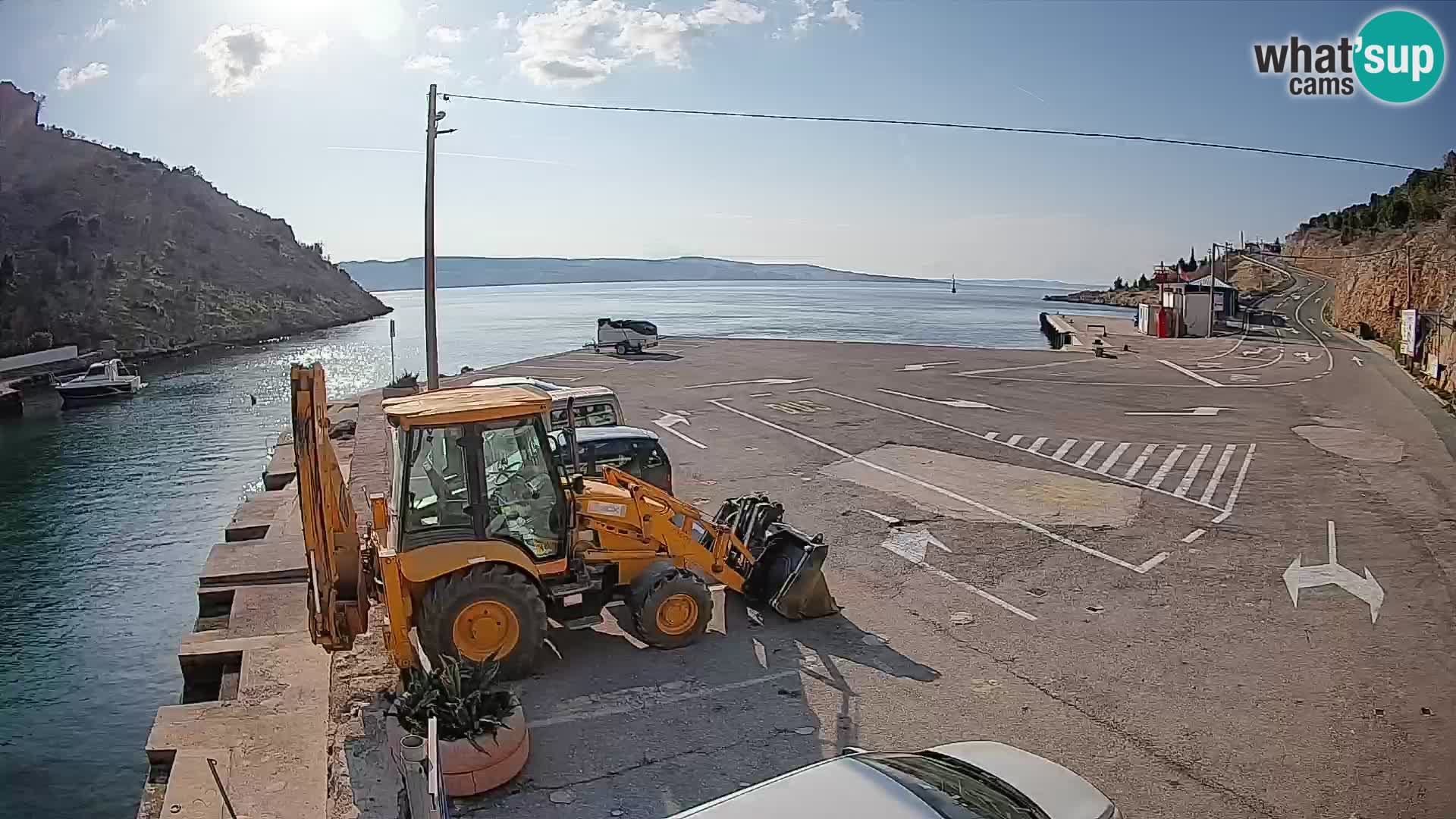 Web kamera trajektna luka Prizna – prema otoku Pag