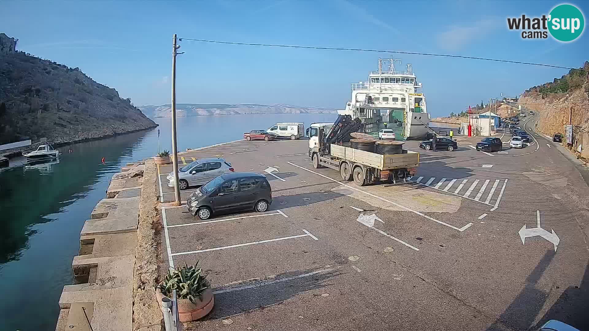 Webcam Fährhafen Prizna – zur Insel Pag