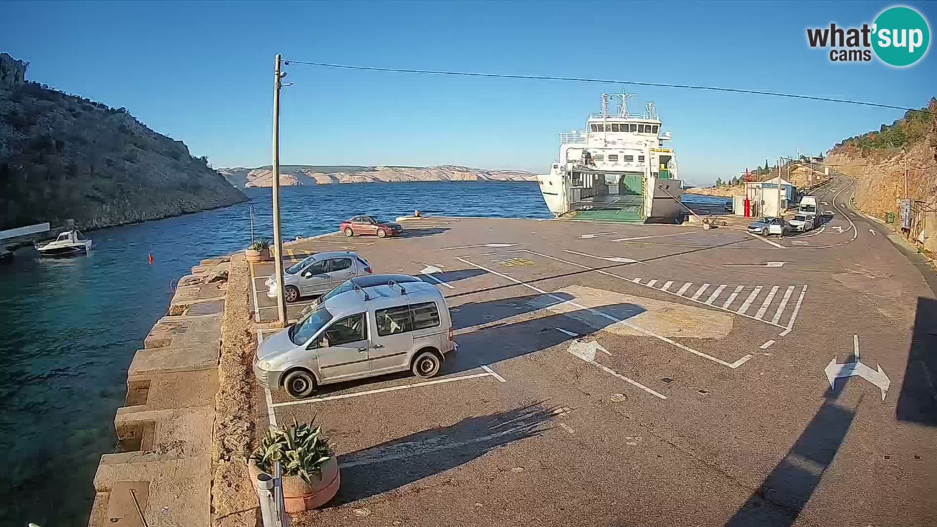 Webcam Fährhafen Prizna – zur Insel Pag