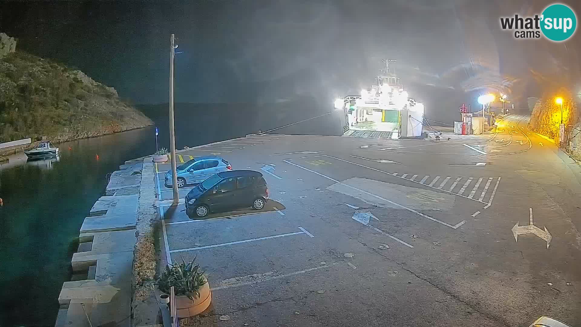 Webcam Prizna ferry port to Pag island