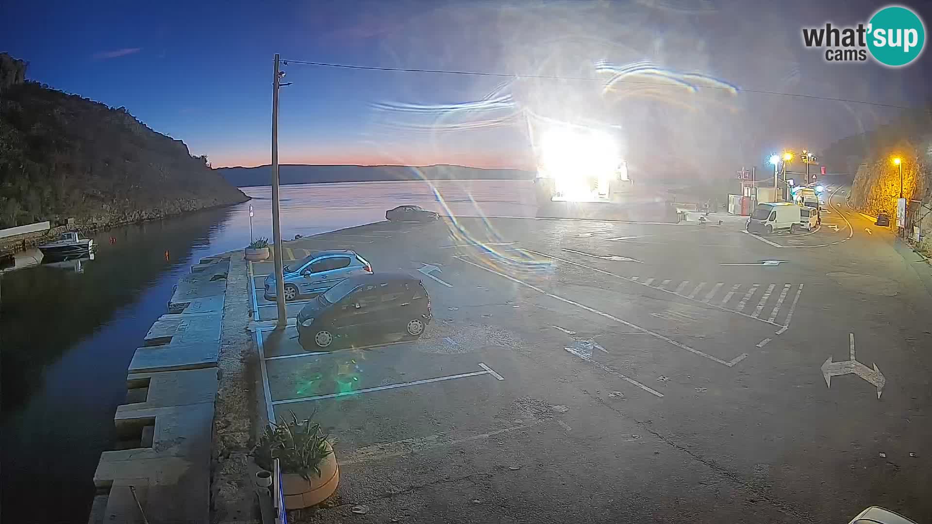 Webcam Prizna ferry port to Pag island