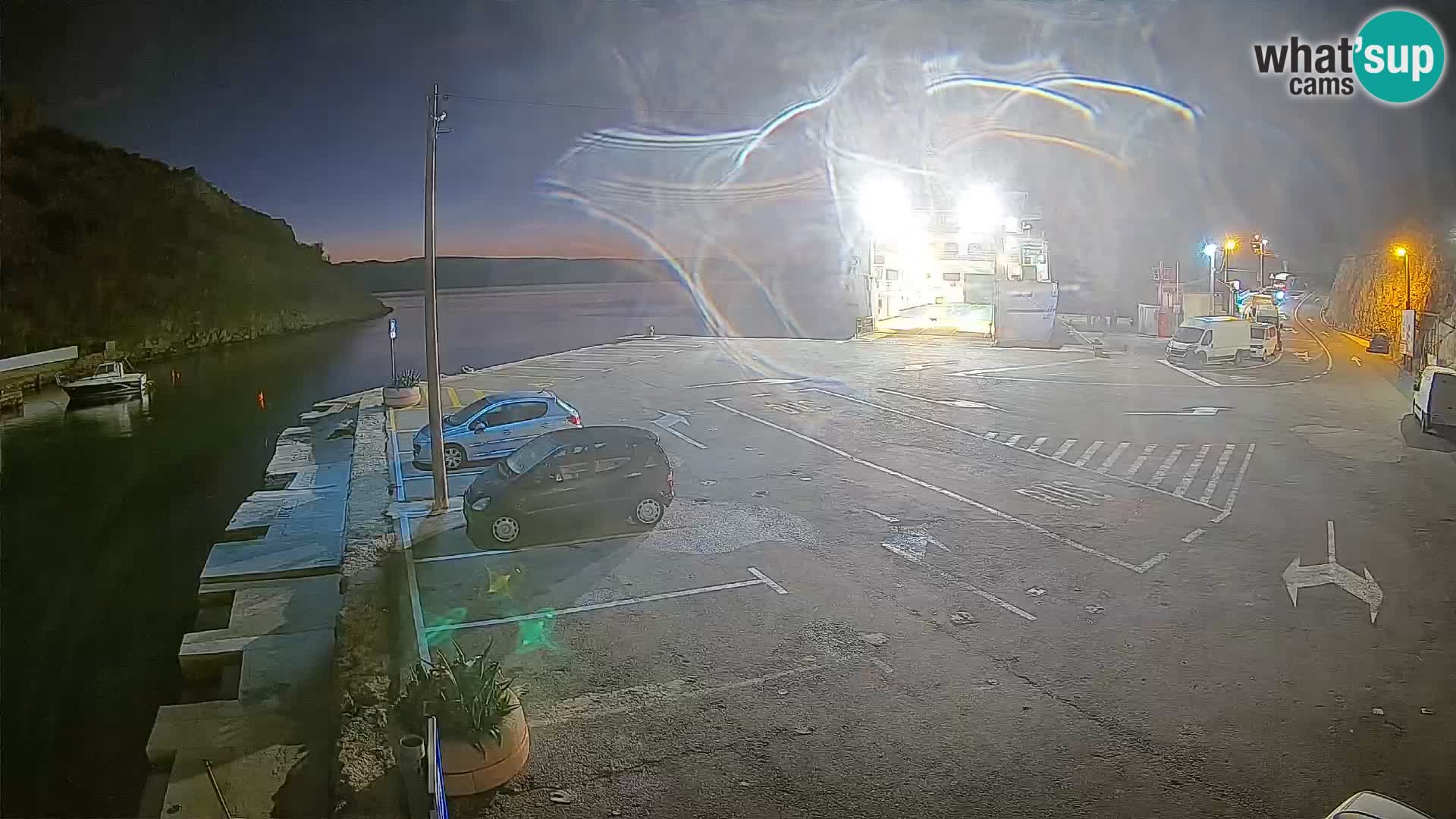 Webcam Prizna ferry port to Pag island