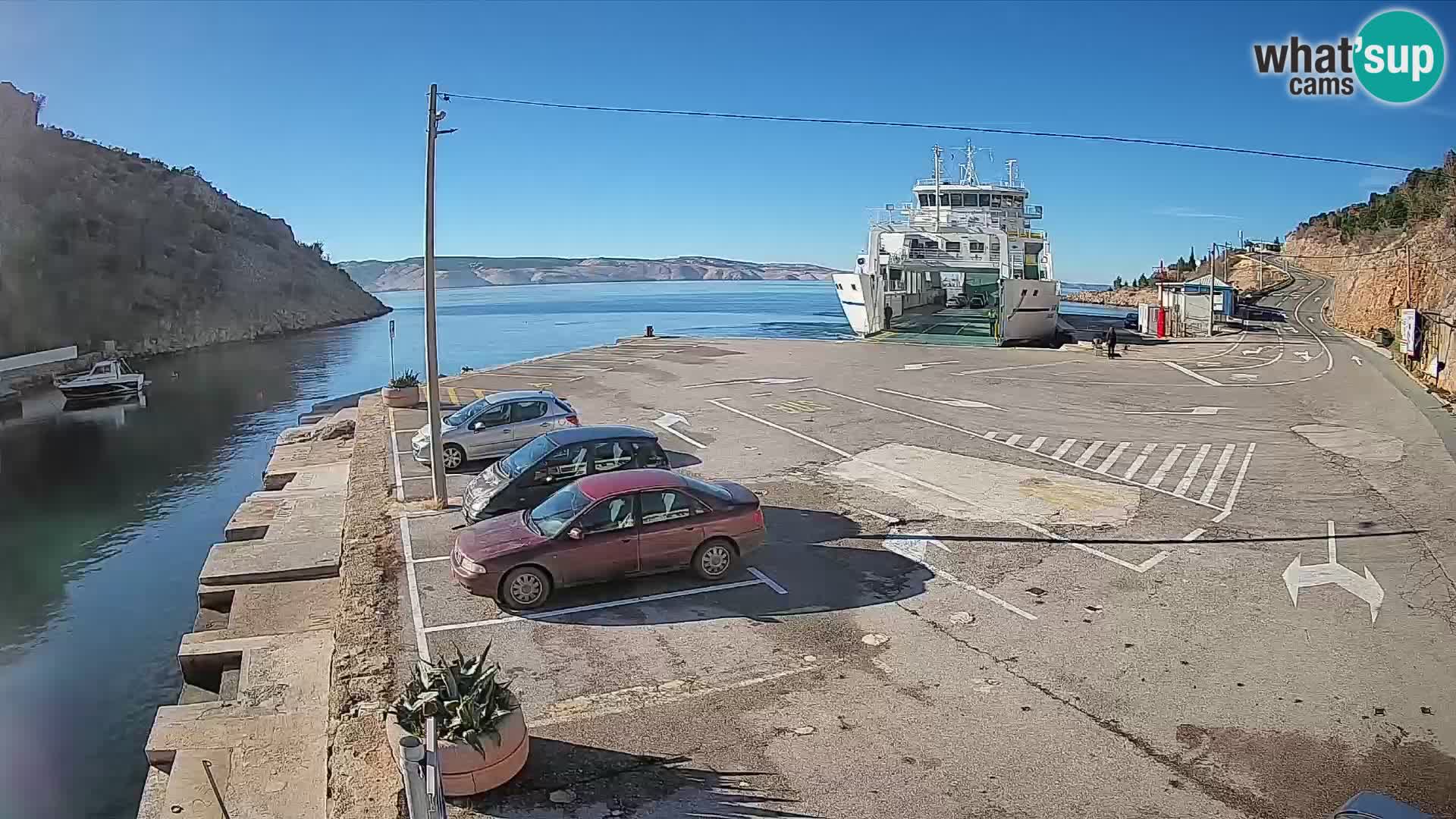 Webcam Prizna ferry port to Pag island