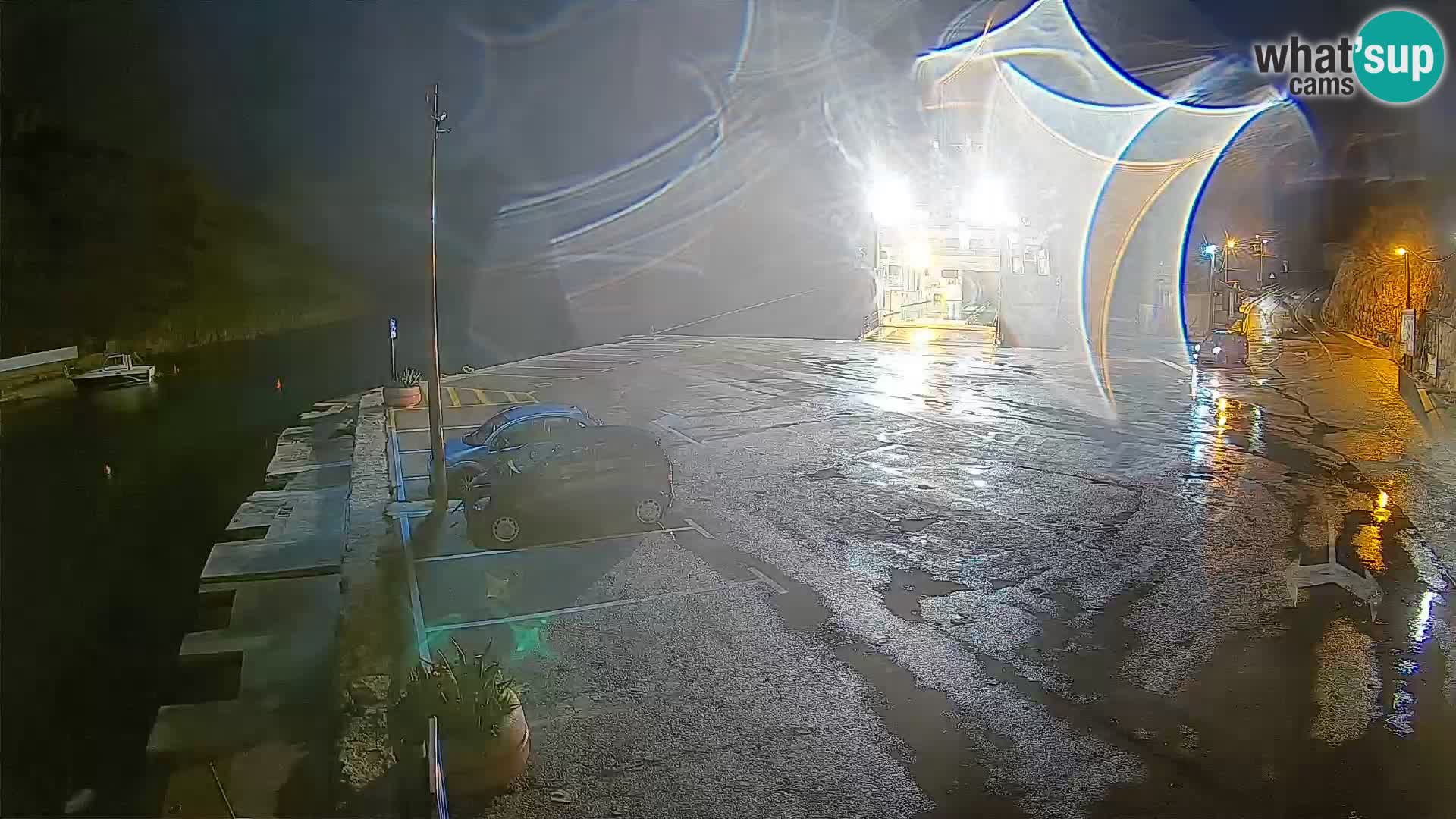 Webcam Prizna ferry port to Pag island