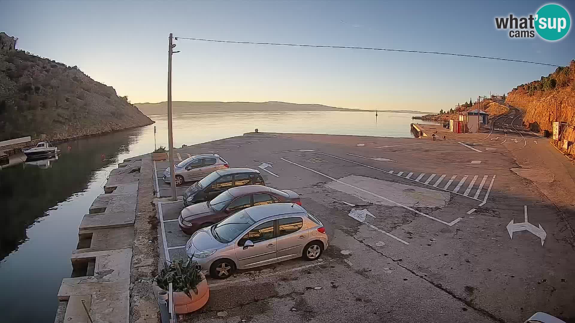 Webcam Fährhafen Prizna – zur Insel Pag