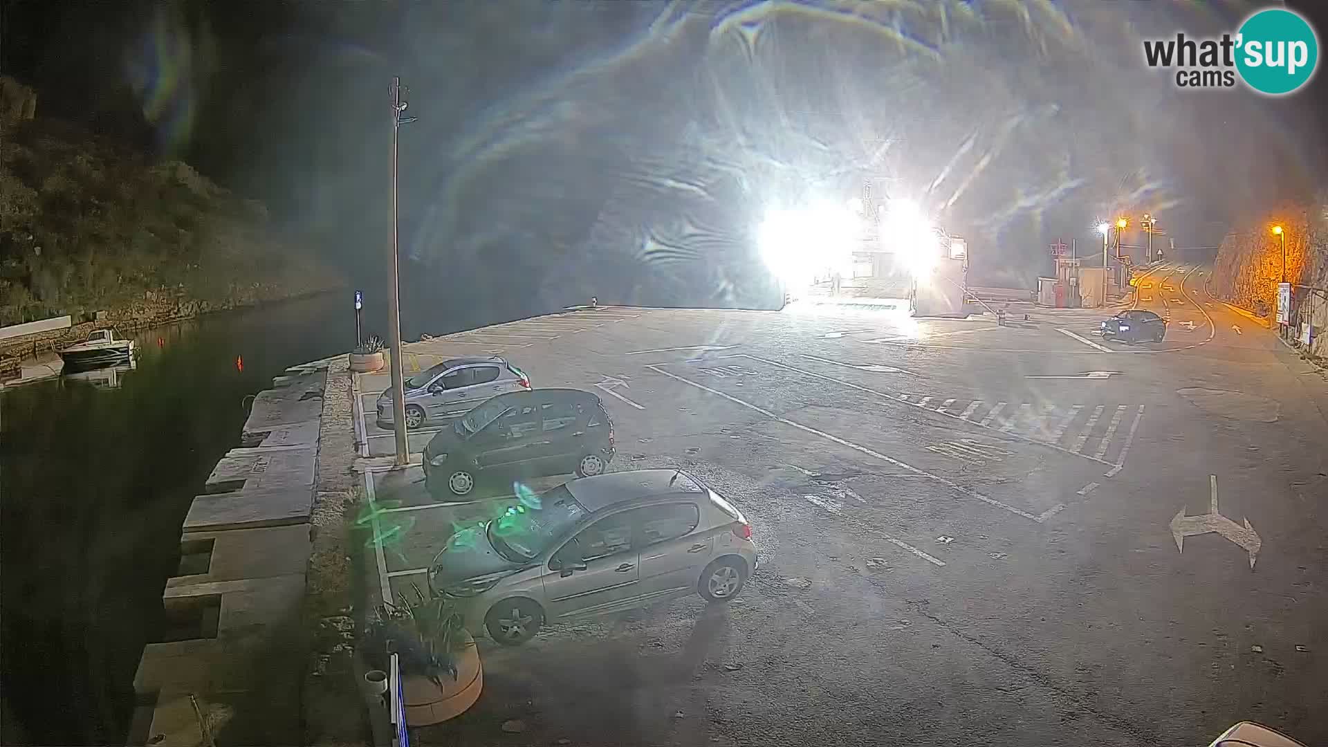 Webcam port de ferry de Prizna – vers l’île de Pag