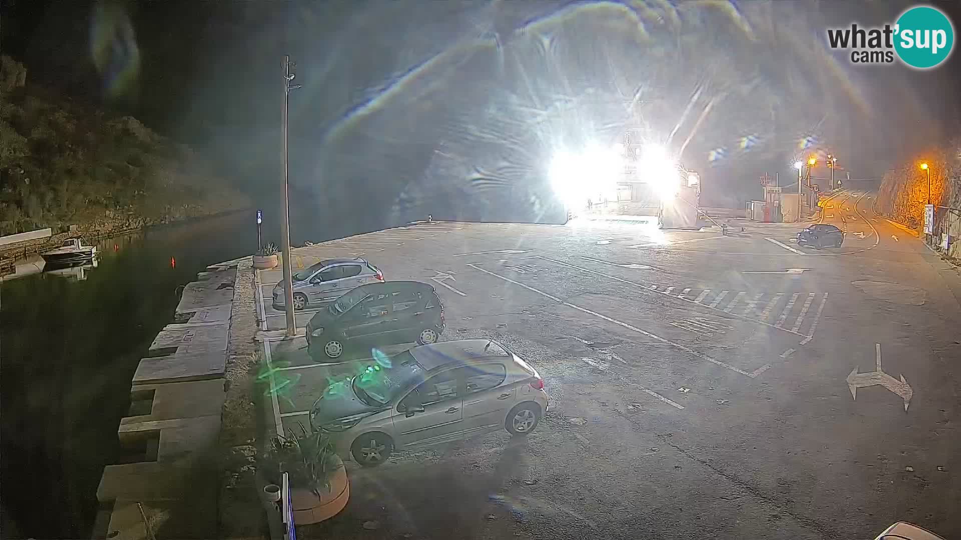 Webcam port de ferry de Prizna – vers l’île de Pag