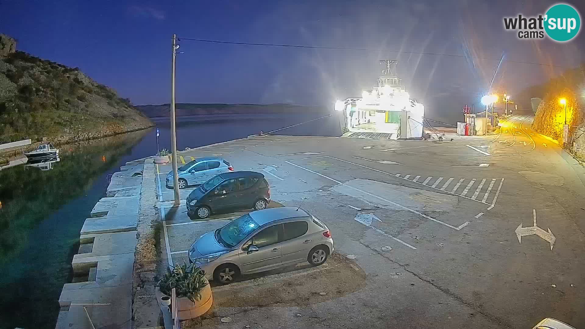 Webcam Prizna ferry port to Pag island