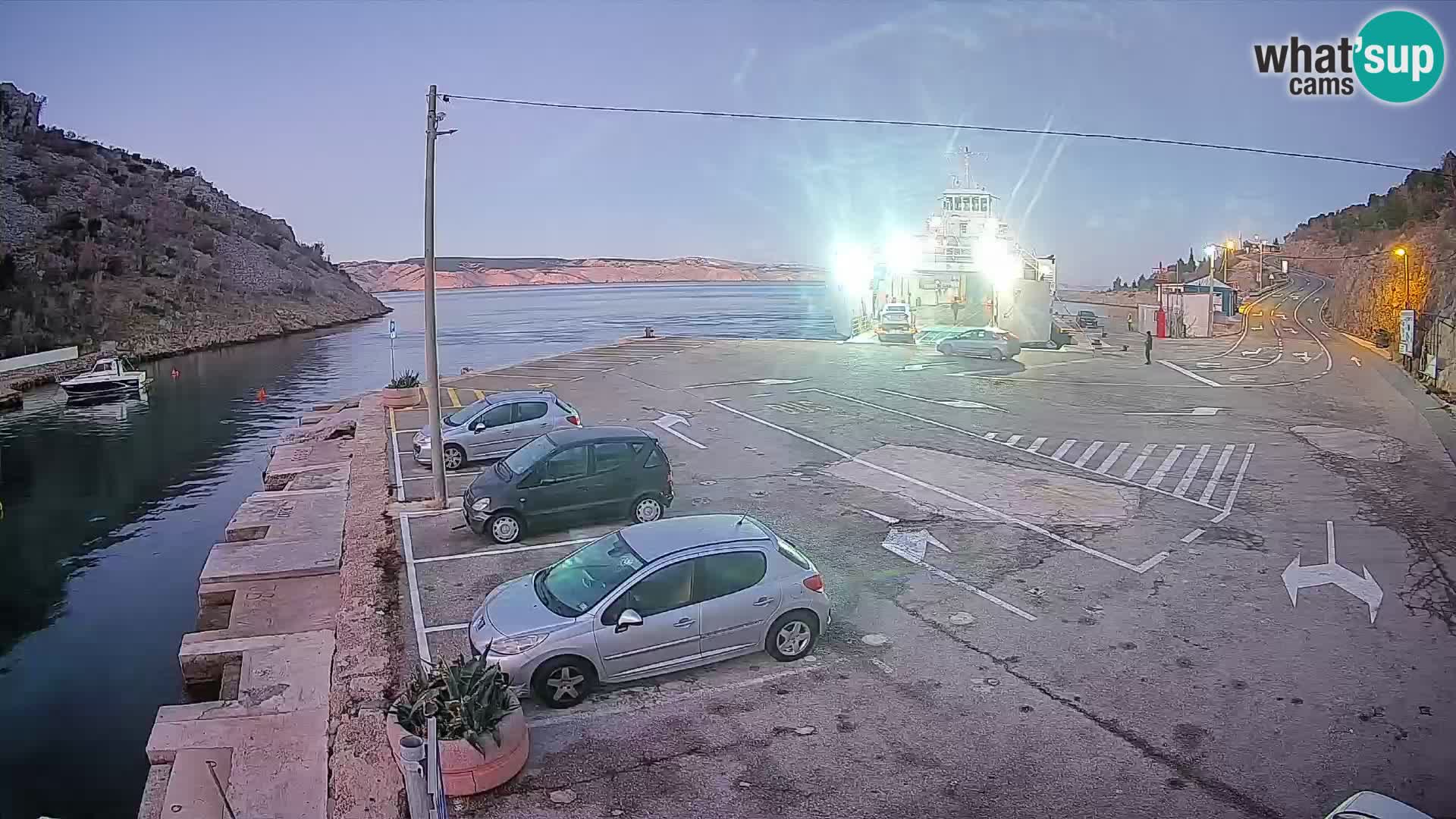 Webcam porto traghetti di Prizna – per l’isola di Pag