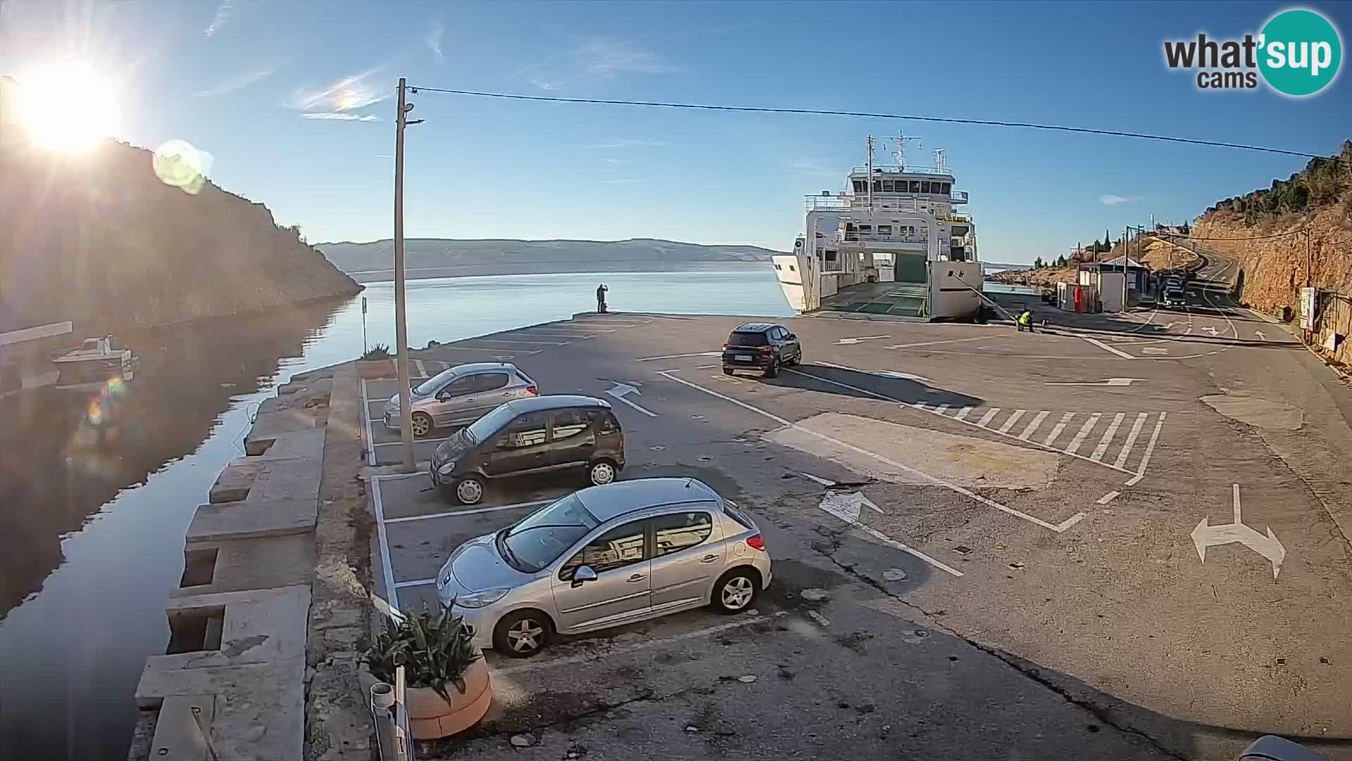 Webcam Fährhafen Prizna – zur Insel Pag