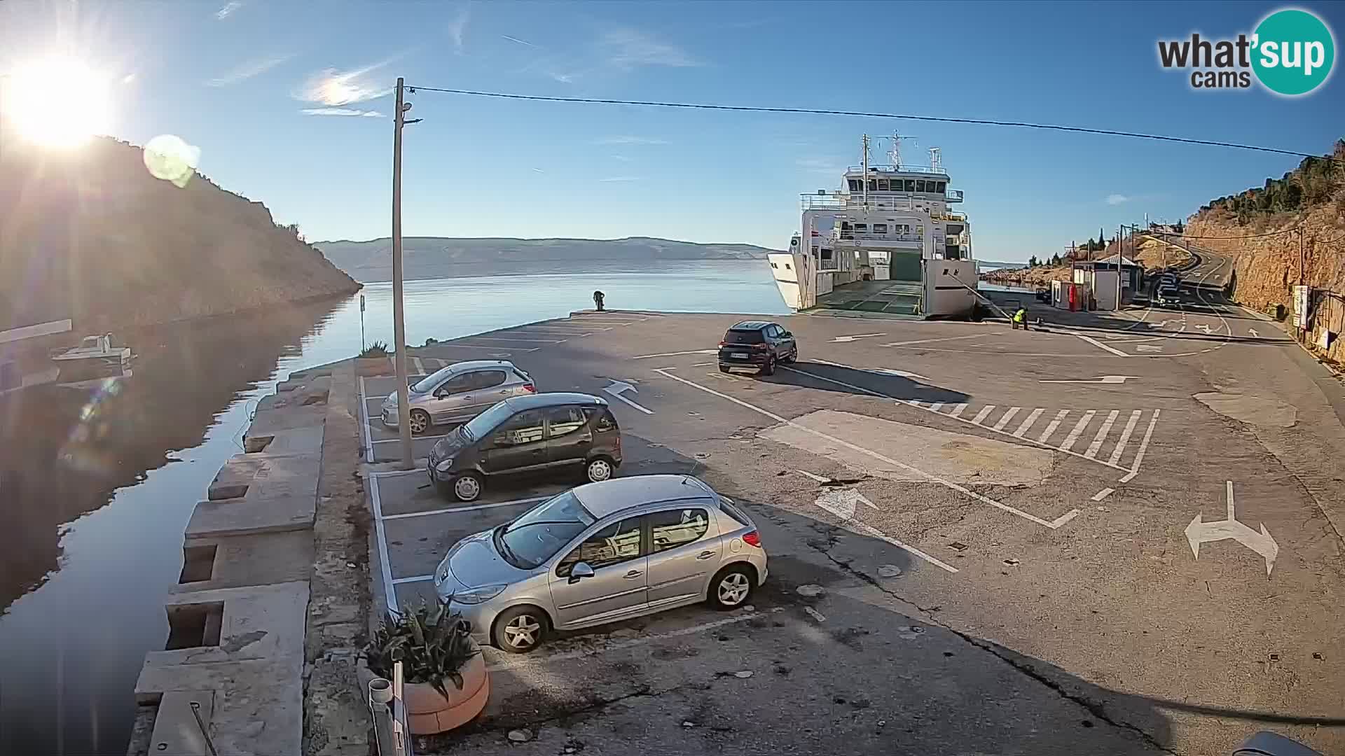 Webcam Fährhafen Prizna – zur Insel Pag