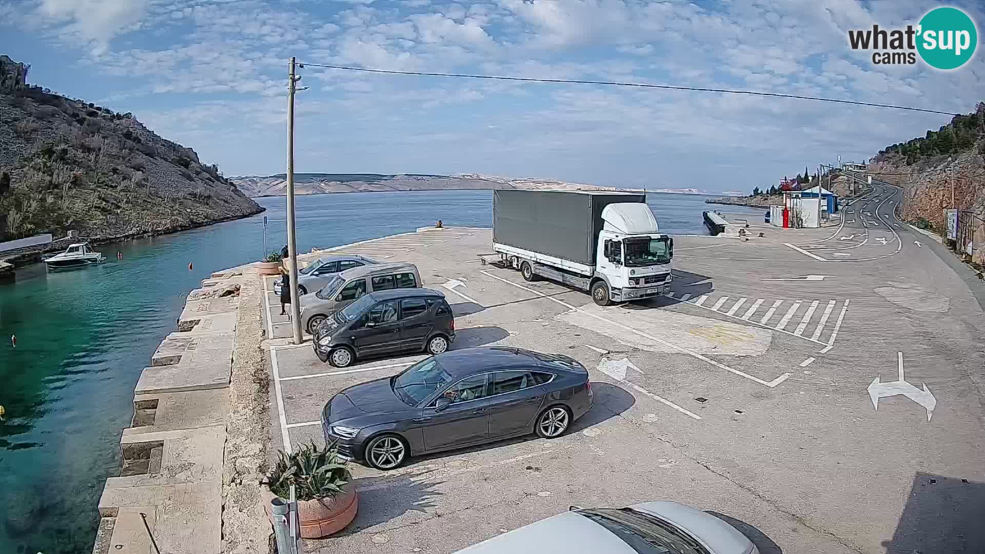 Webcam Prizna ferry port to Pag island