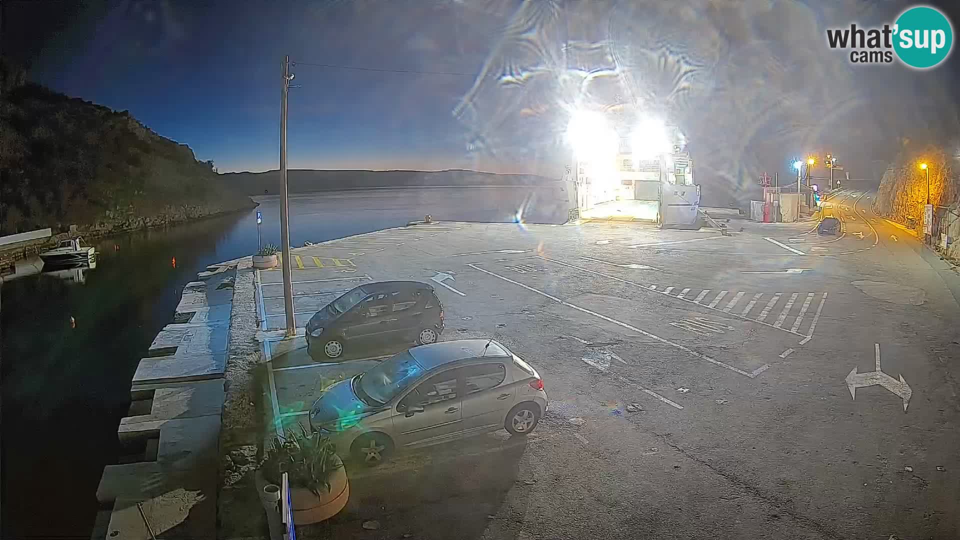 Webcam port de ferry de Prizna – vers l’île de Pag