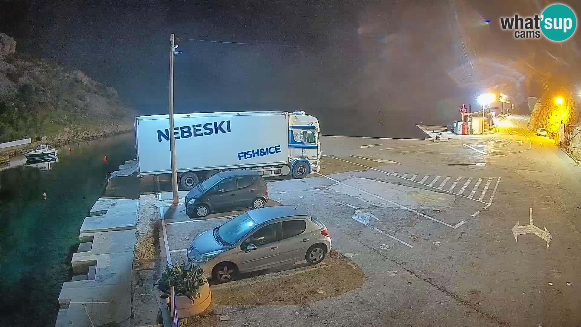 Webcam del puerto de ferris de Prizna – hacia la isla de Pag