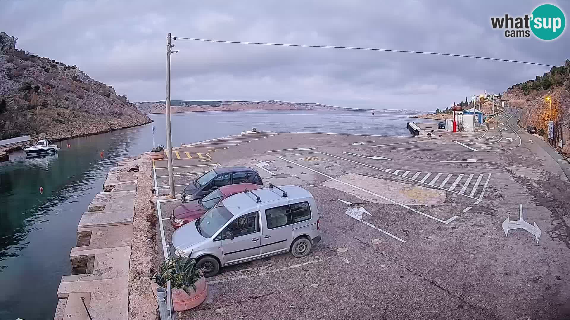 Webcam Fährhafen Prizna – zur Insel Pag