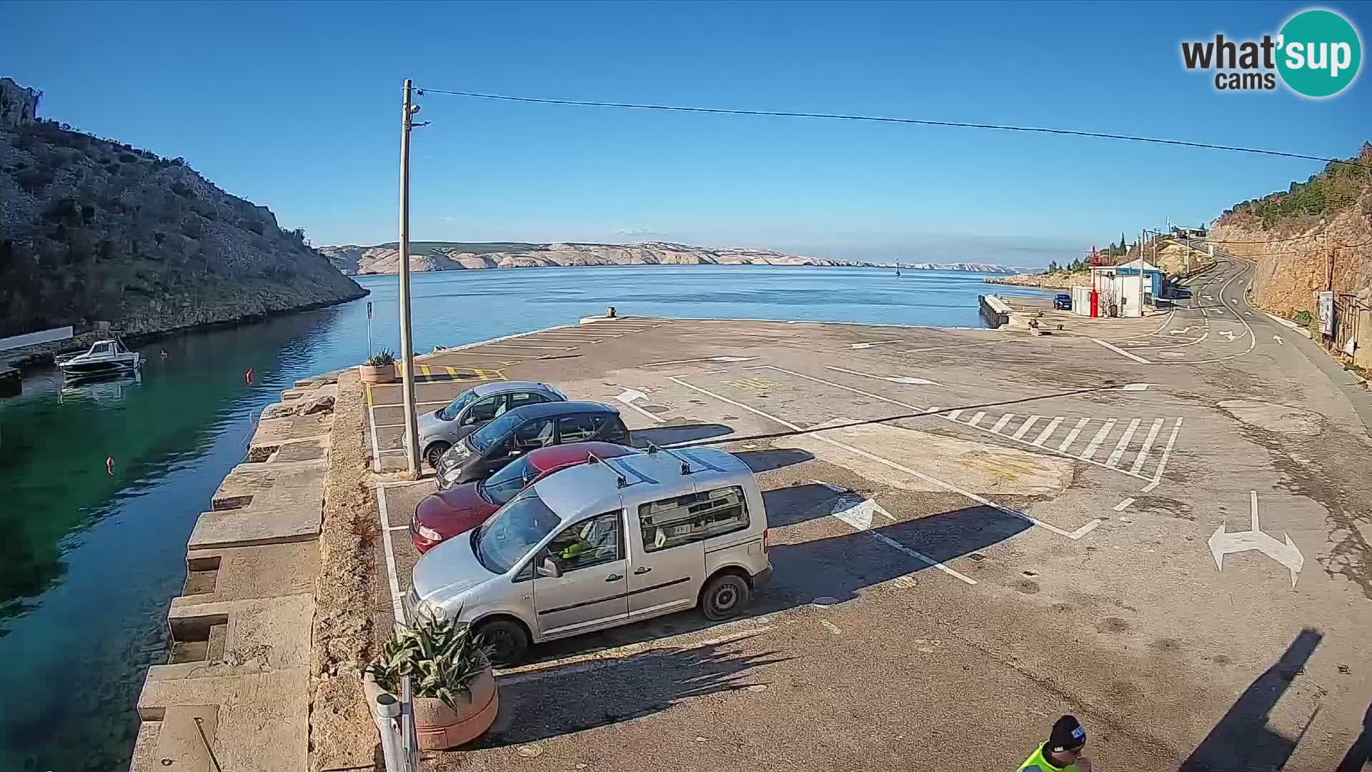 Webcam Prizna ferry port to Pag island