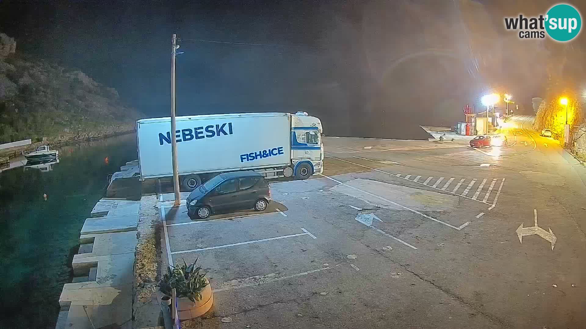 Webcam del puerto de ferris de Prizna – hacia la isla de Pag