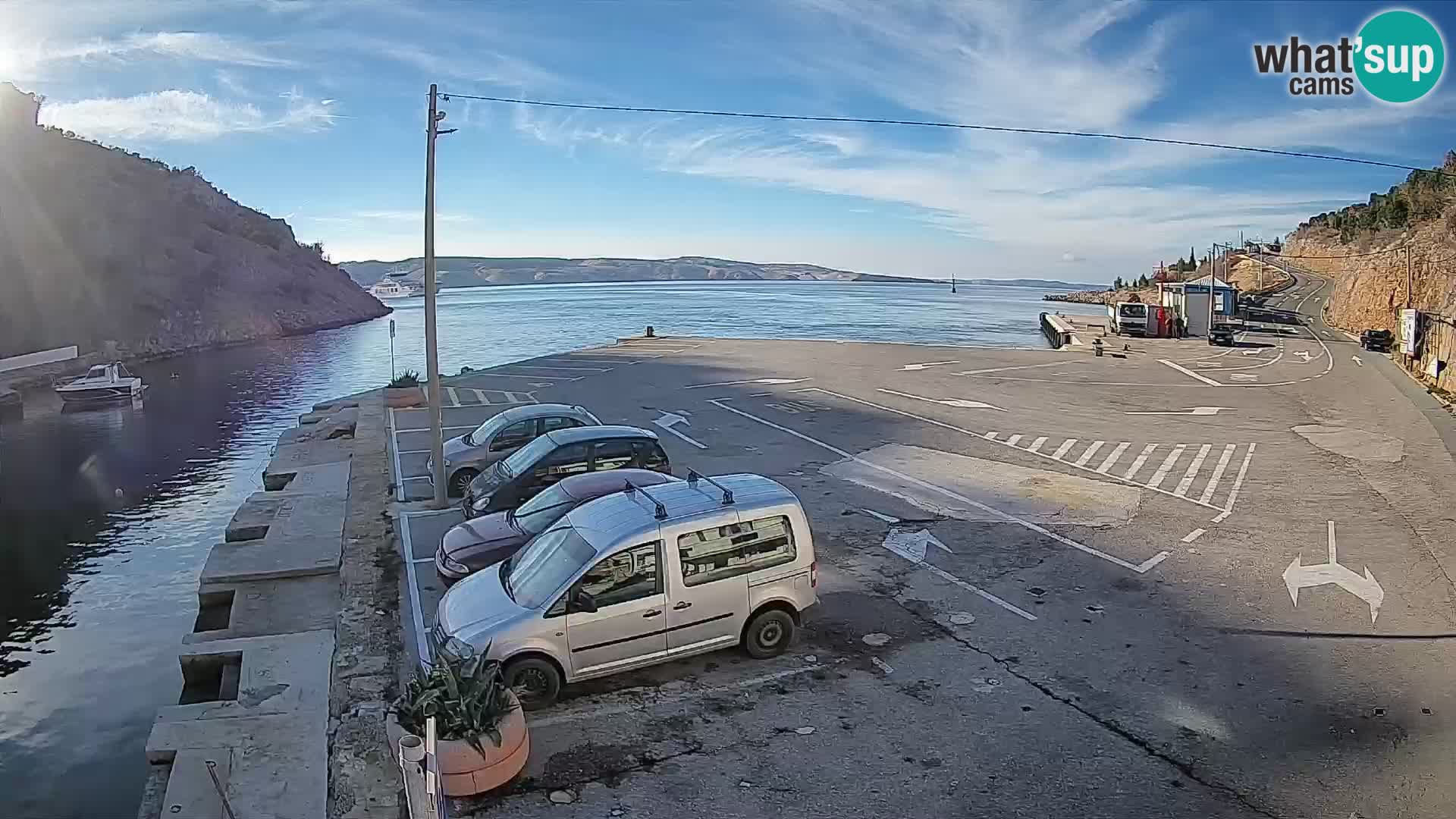 Webcam Prizna ferry port to Pag island
