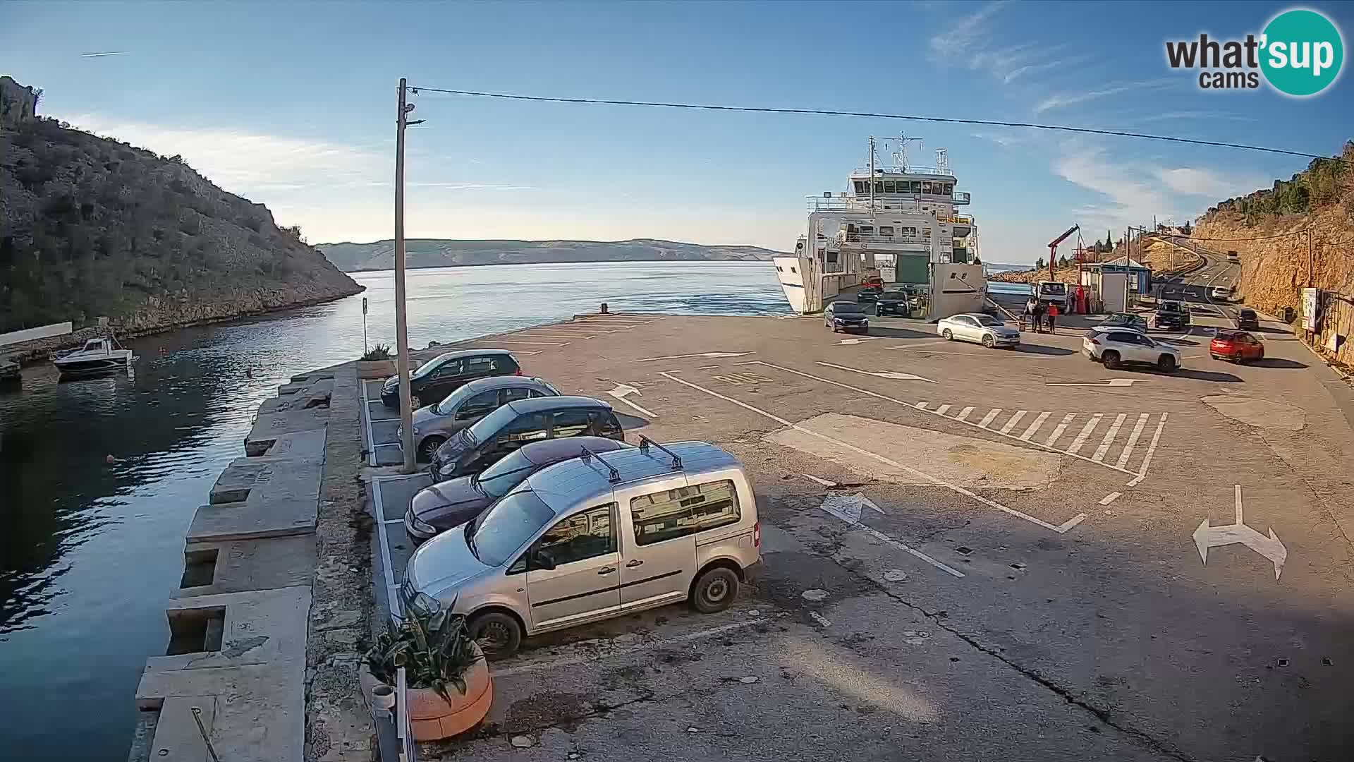 Webcam Fährhafen Prizna – zur Insel Pag