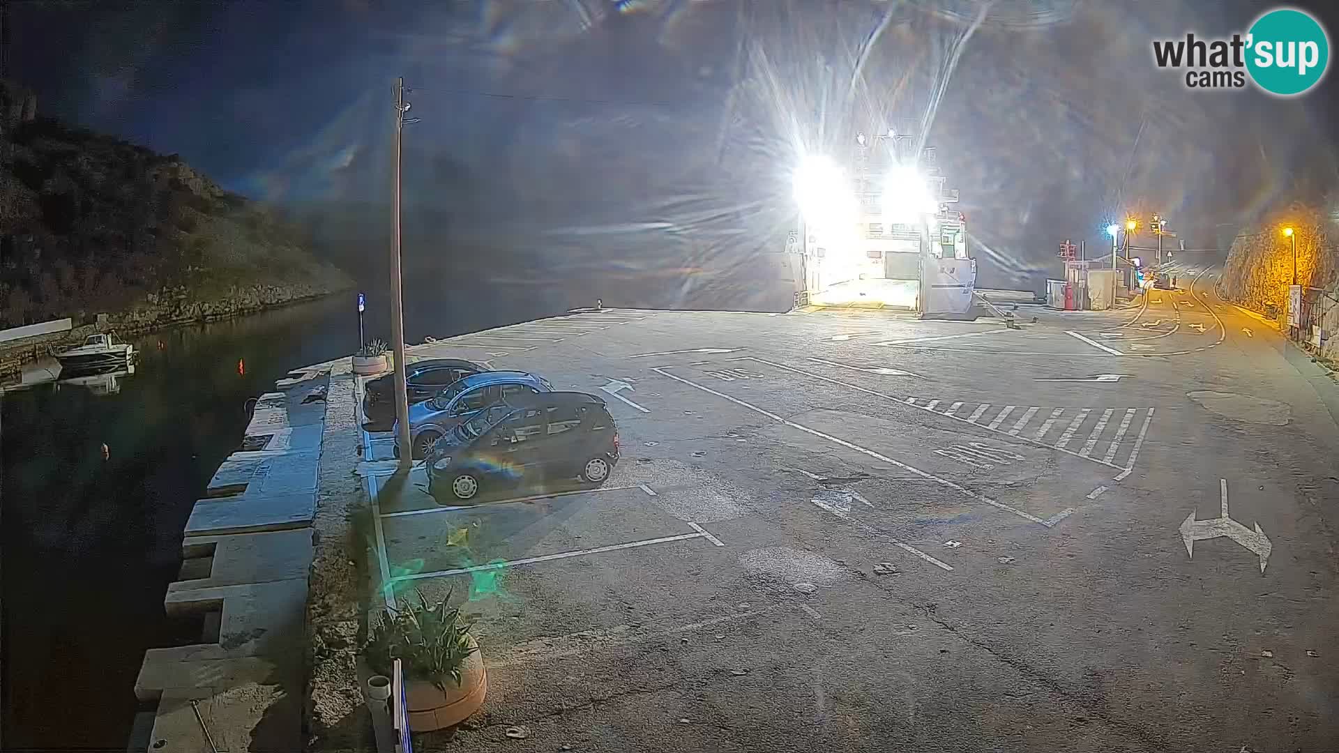 Webcam Prizna ferry port to Pag island