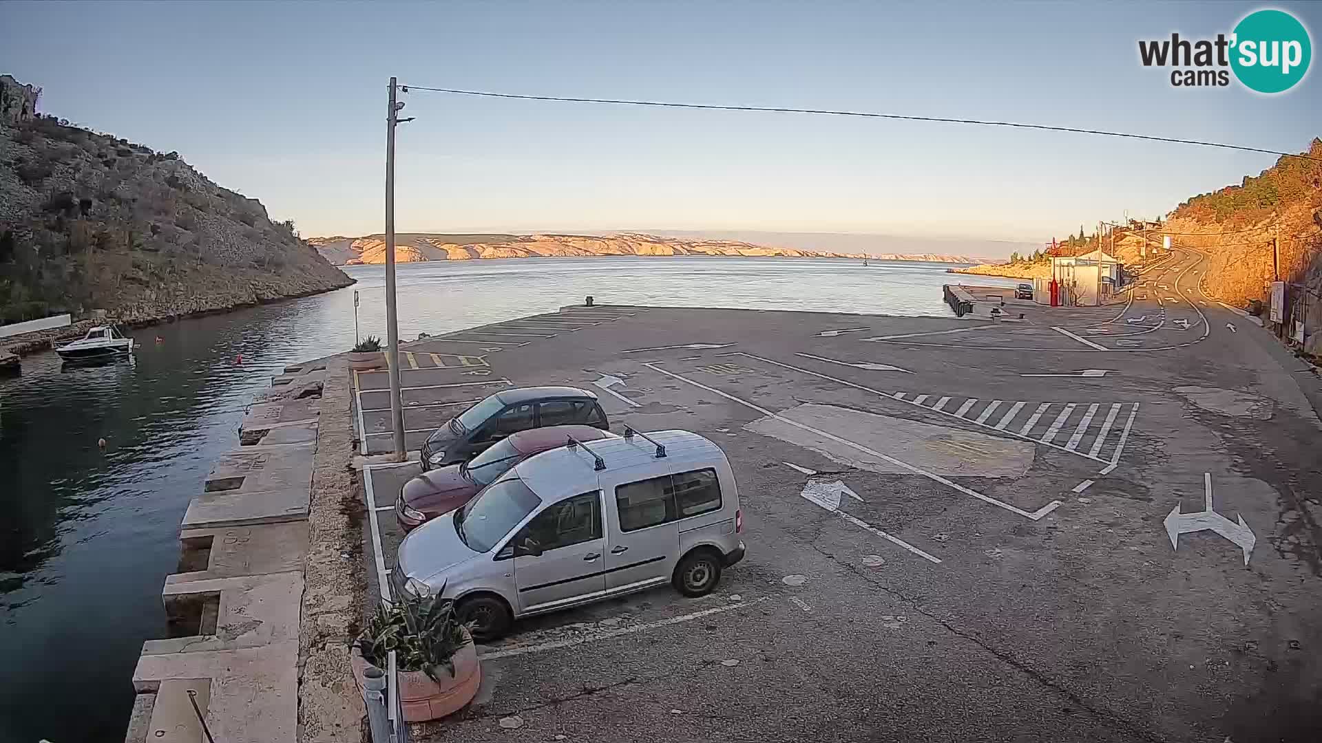 Webcam Fährhafen Prizna – zur Insel Pag