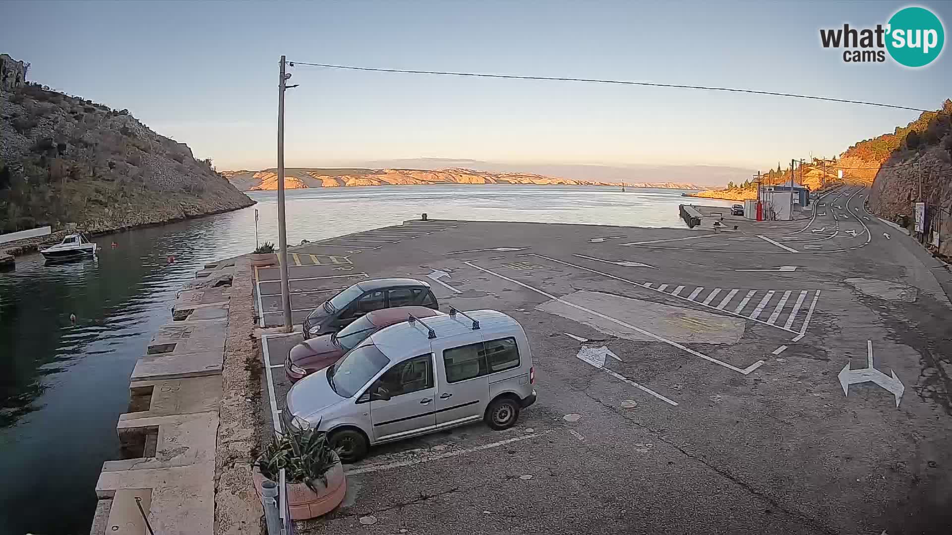 Webcam Fährhafen Prizna – zur Insel Pag