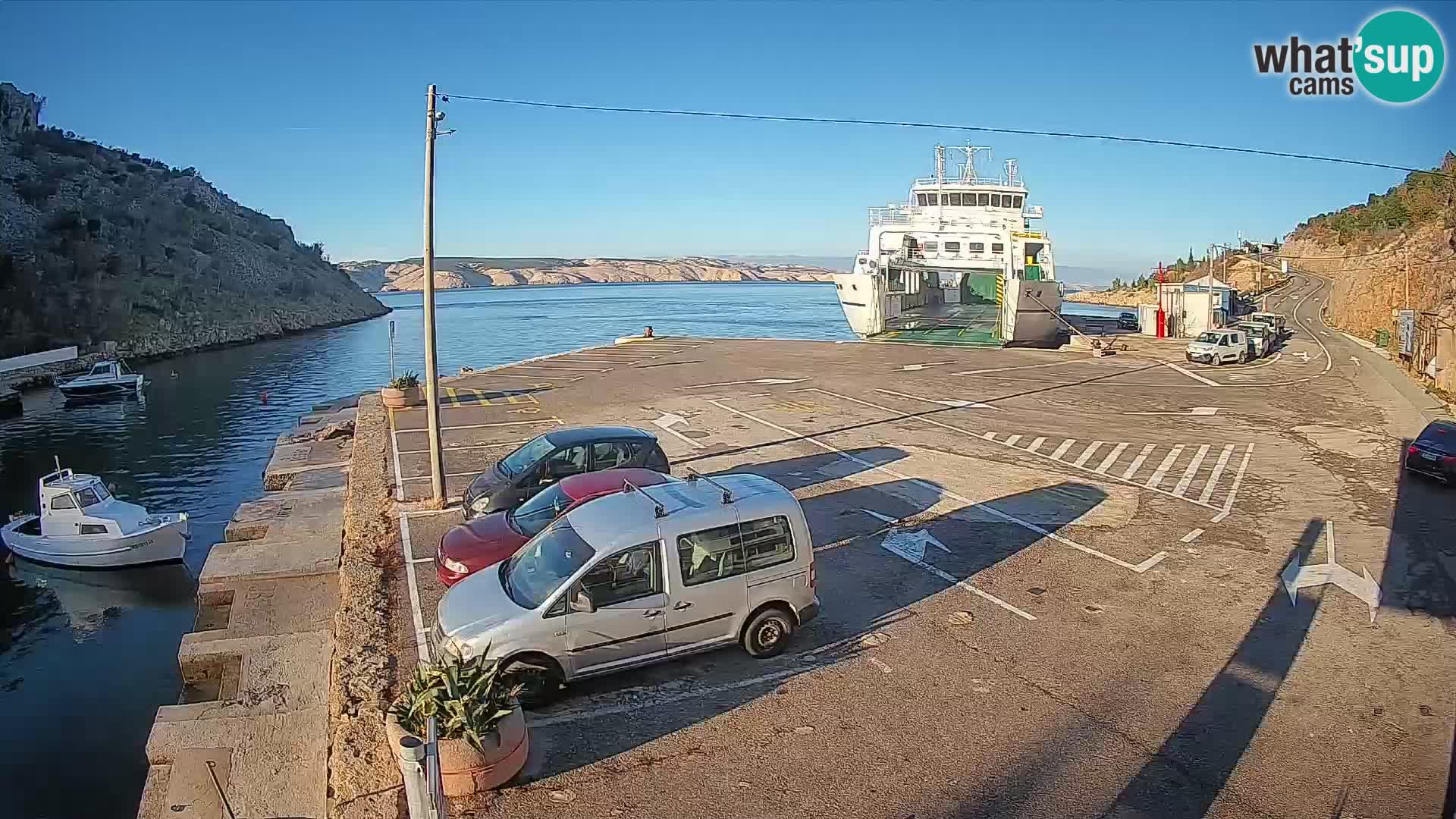 Webcam Fährhafen Prizna – zur Insel Pag