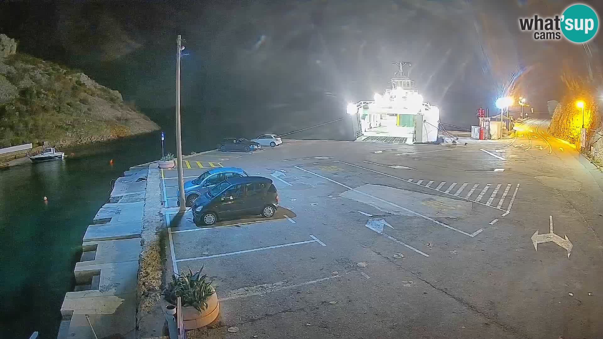 Webcam Prizna ferry port to Pag island
