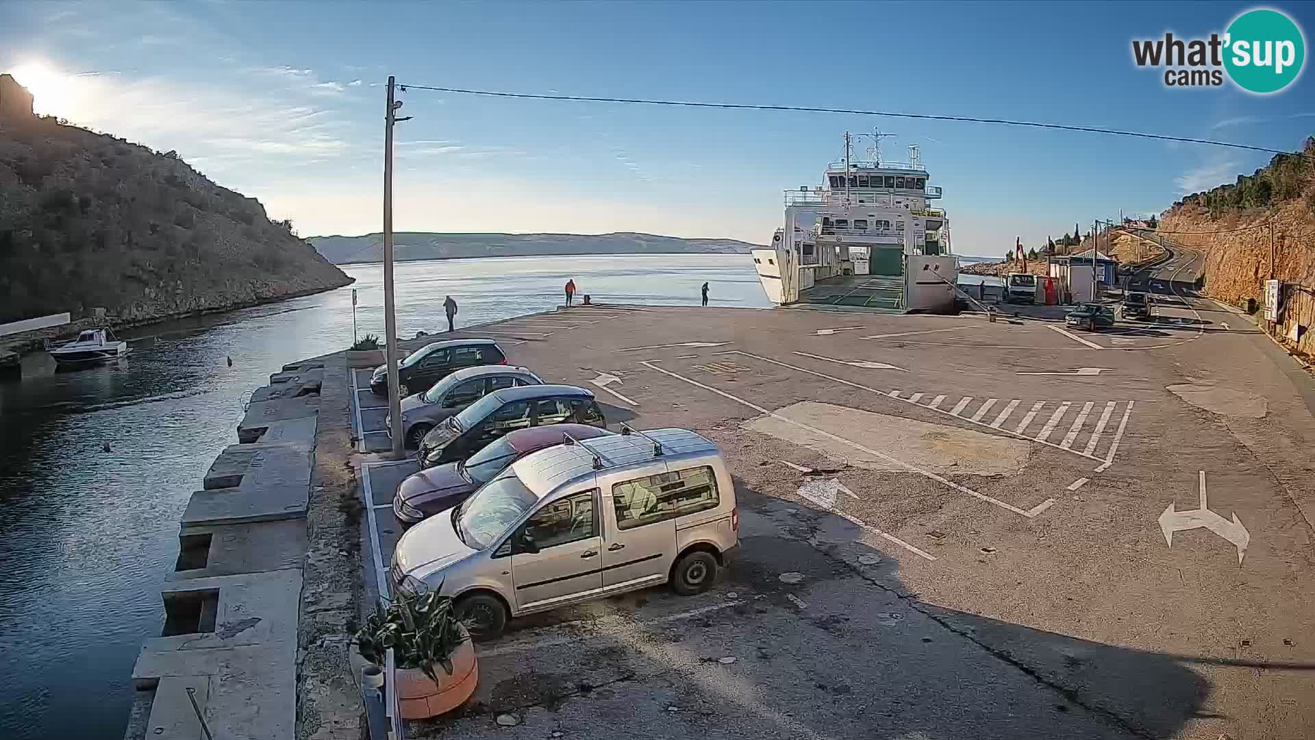 Webcam Fährhafen Prizna – zur Insel Pag