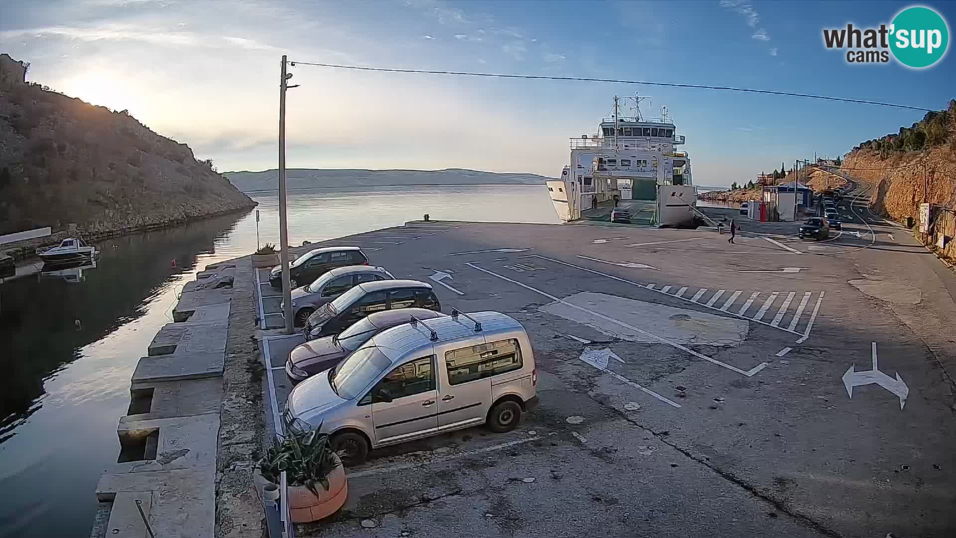 Webcam Fährhafen Prizna – zur Insel Pag