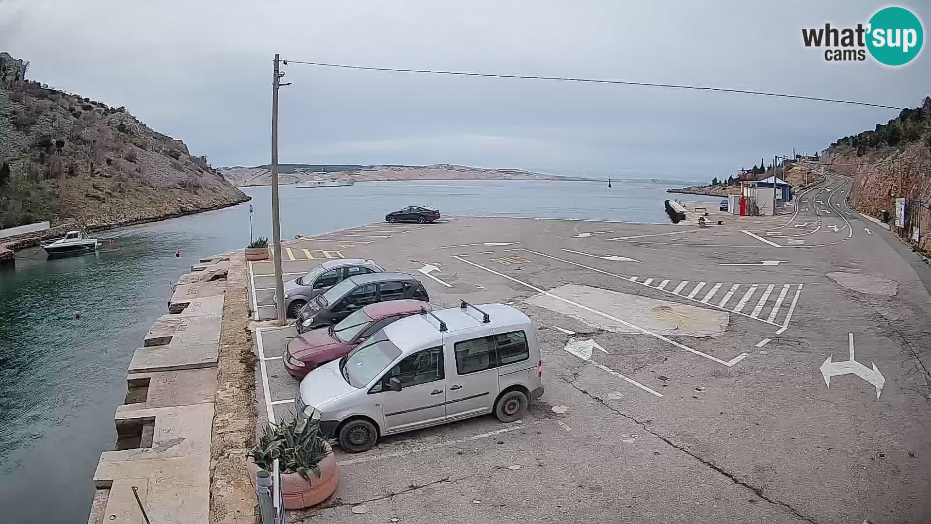 Webcam Prizna ferry port to Pag island