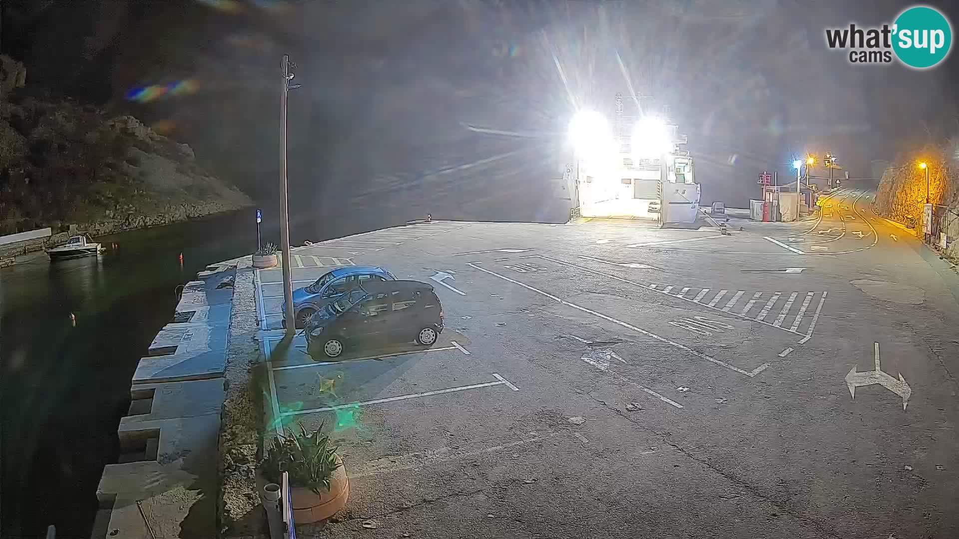 Webcam Prizna ferry port to Pag island