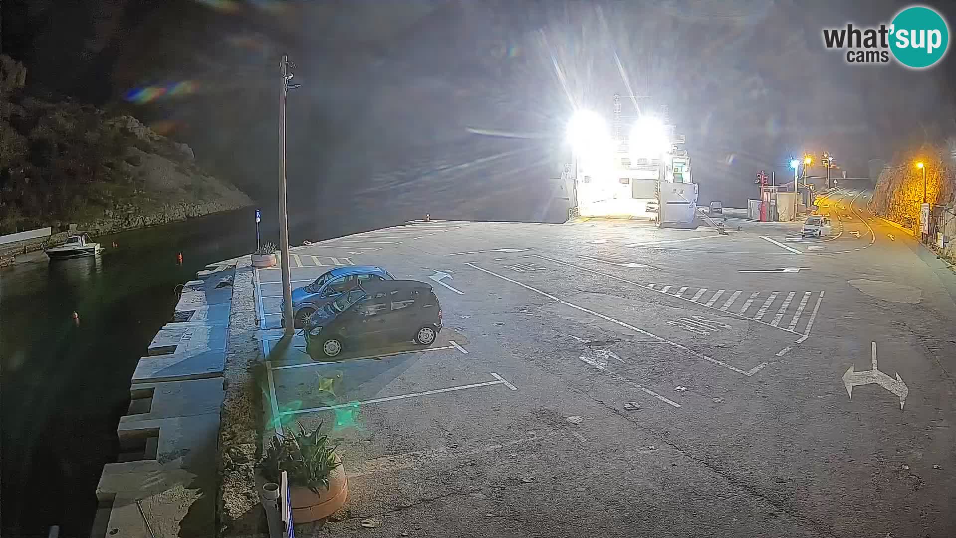 Webcam Prizna ferry port to Pag island