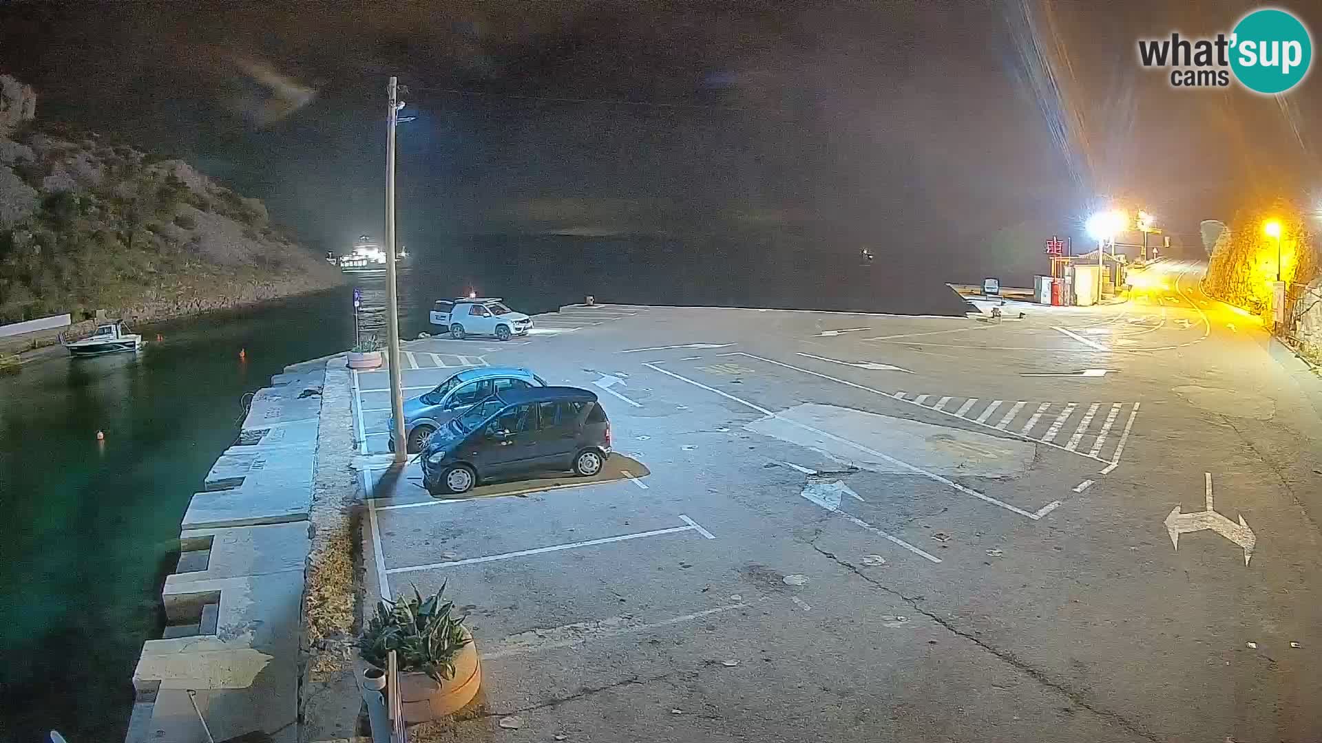 Webcam Prizna ferry port to Pag island