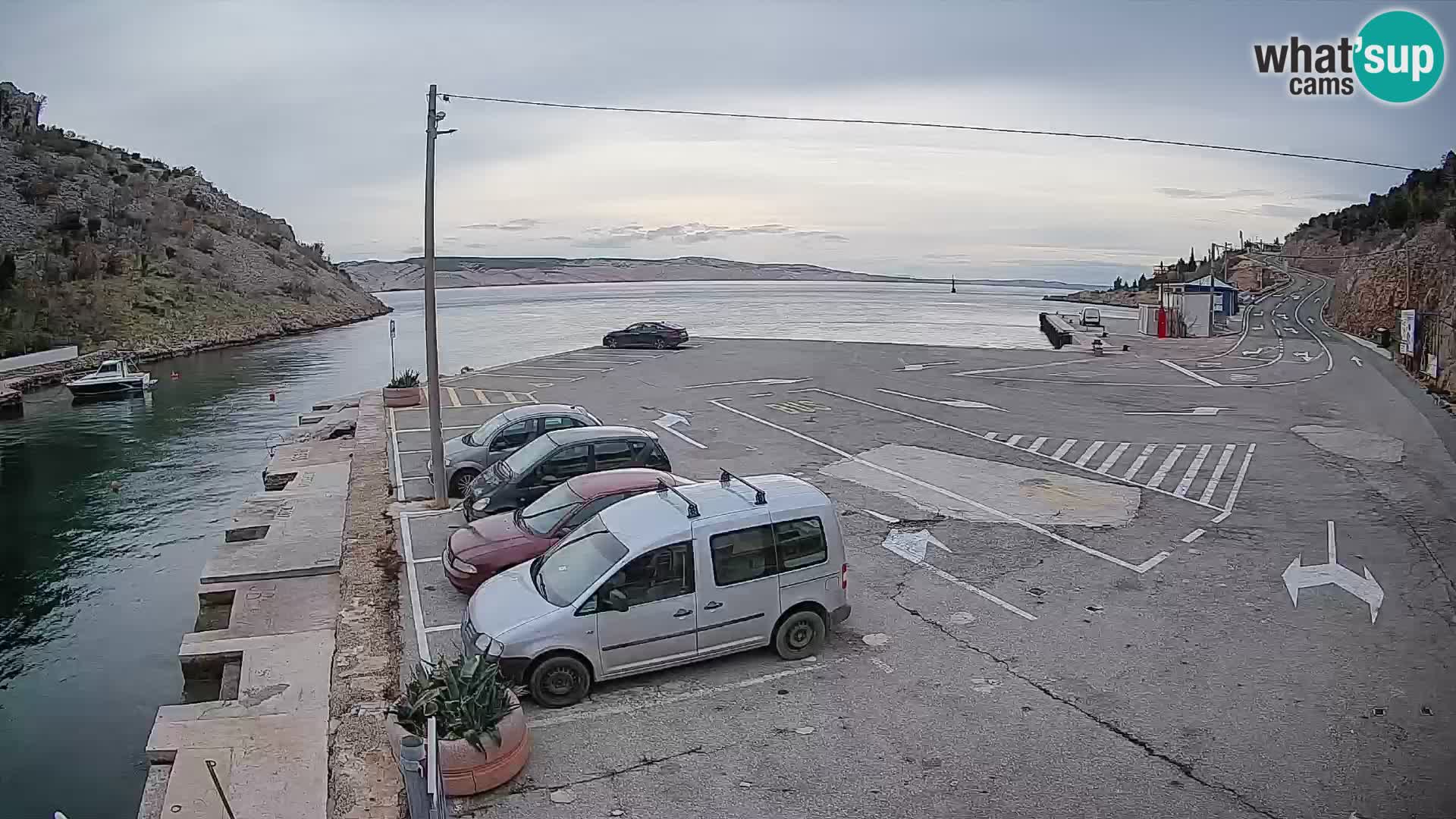 Webcam Fährhafen Prizna – zur Insel Pag
