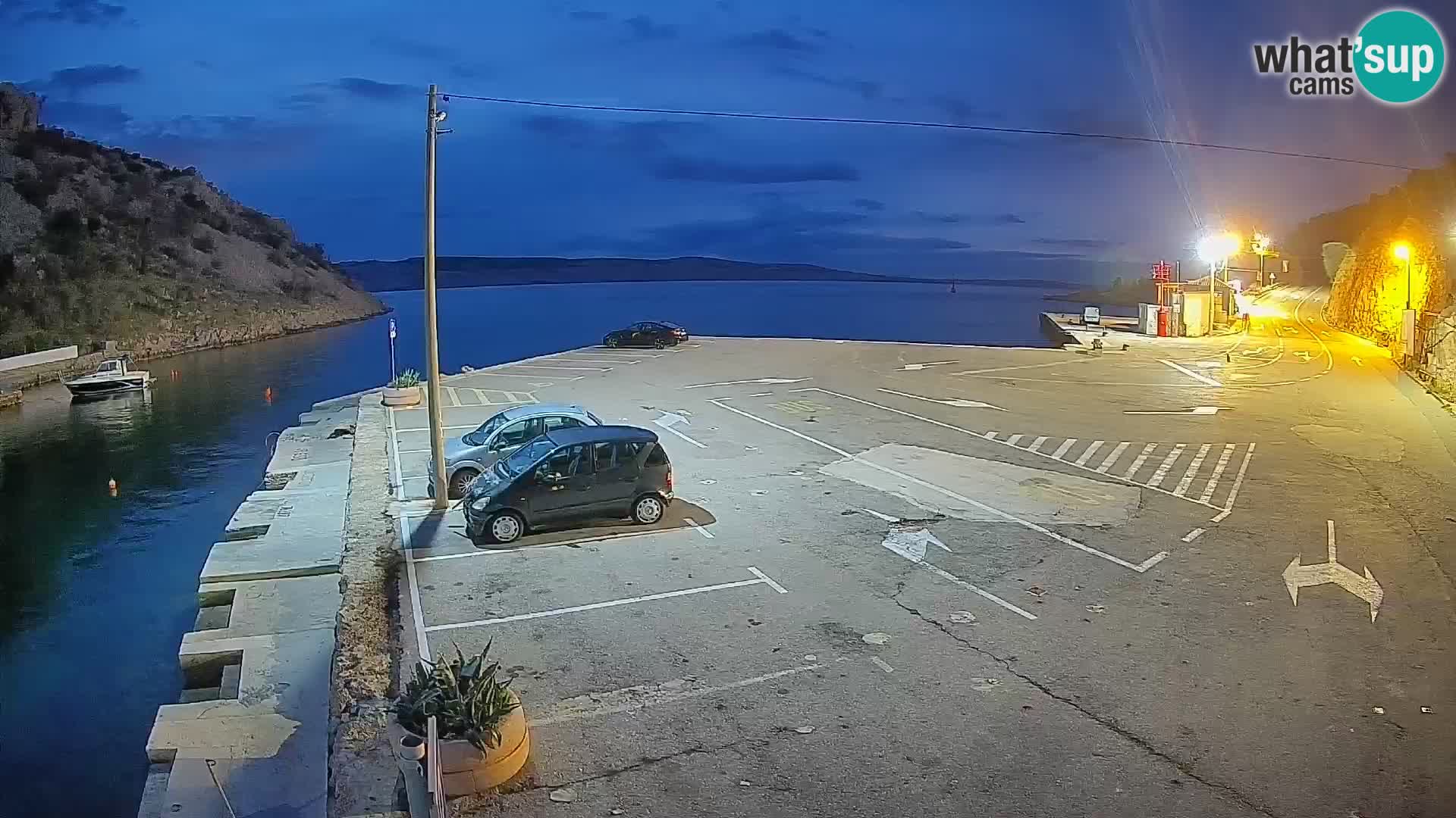Webcam Prizna ferry port to Pag island