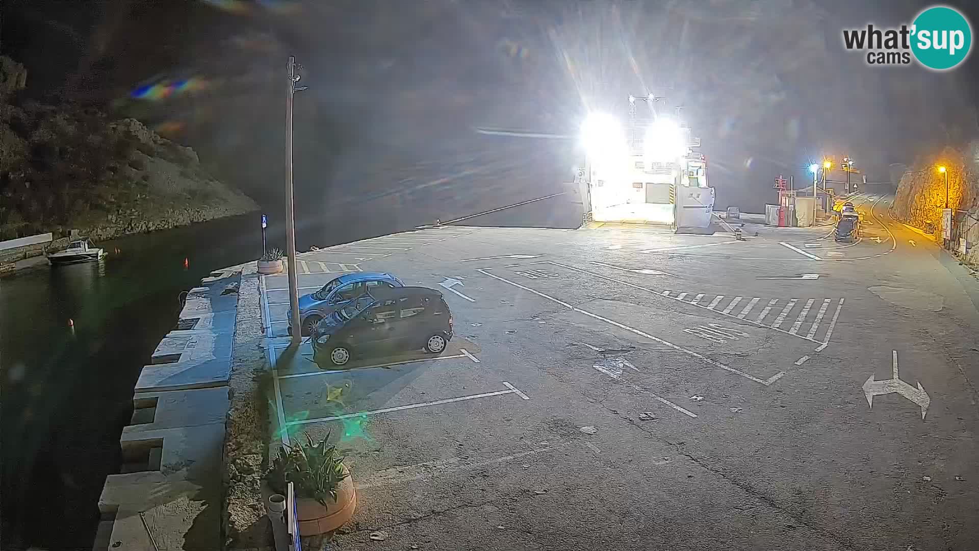 Webcam Prizna ferry port to Pag island