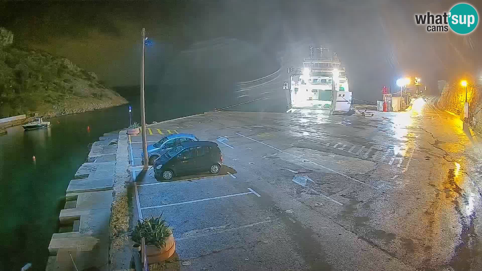 Webcam Prizna ferry port to Pag island