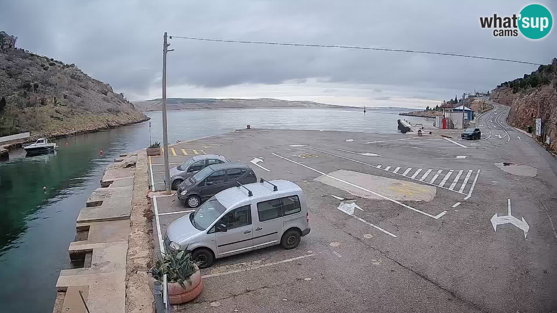 Webcam Fährhafen Prizna – zur Insel Pag