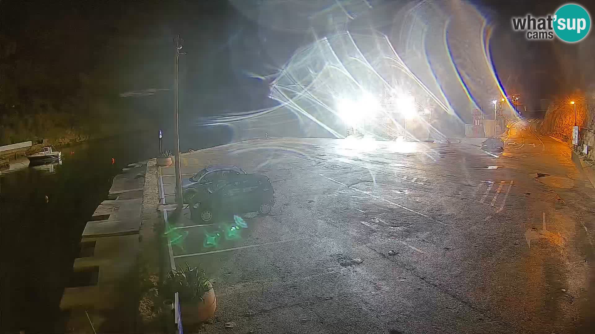 Webcam port de ferry de Prizna – vers l’île de Pag