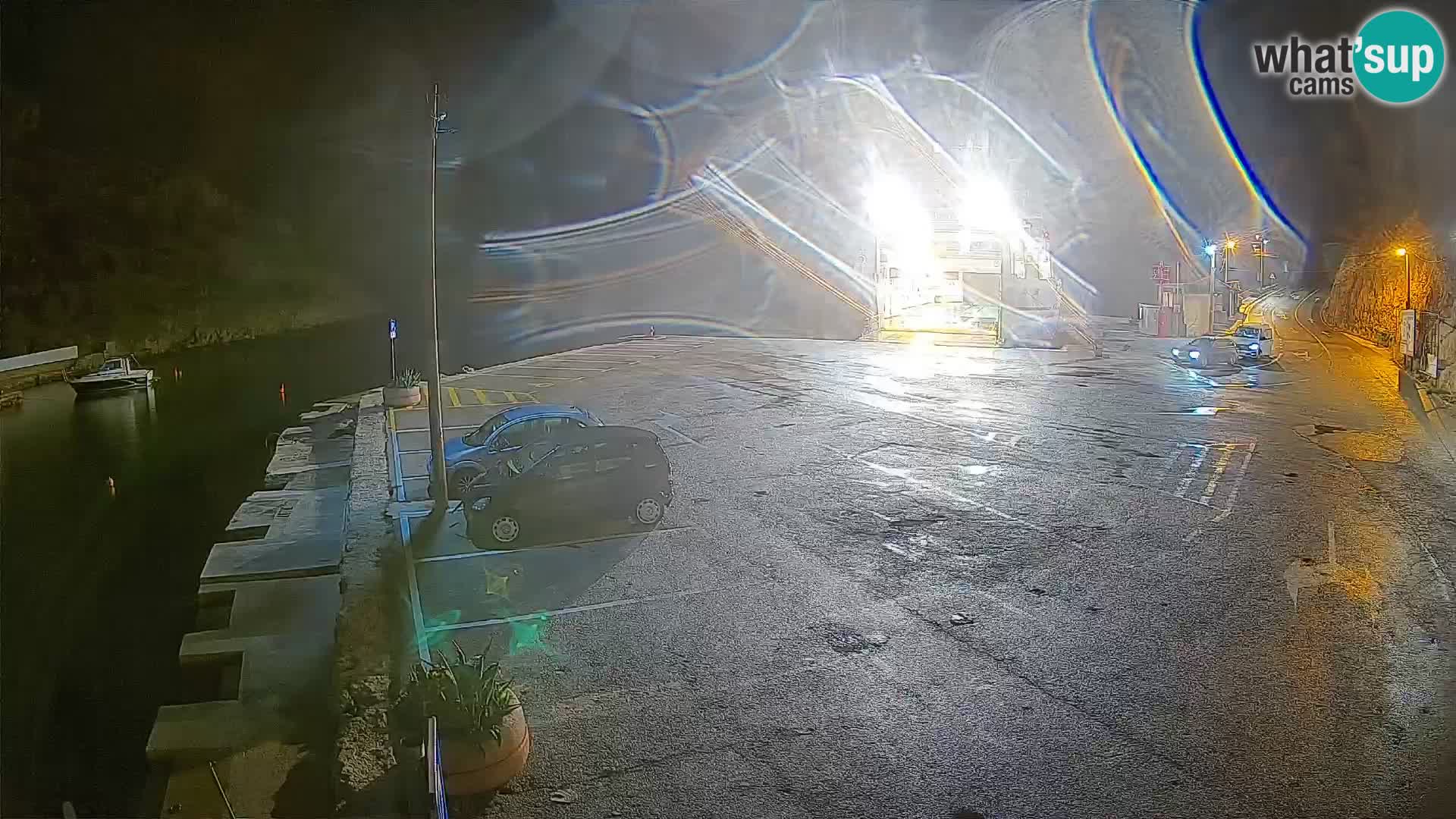 Webcam Fährhafen Prizna – zur Insel Pag