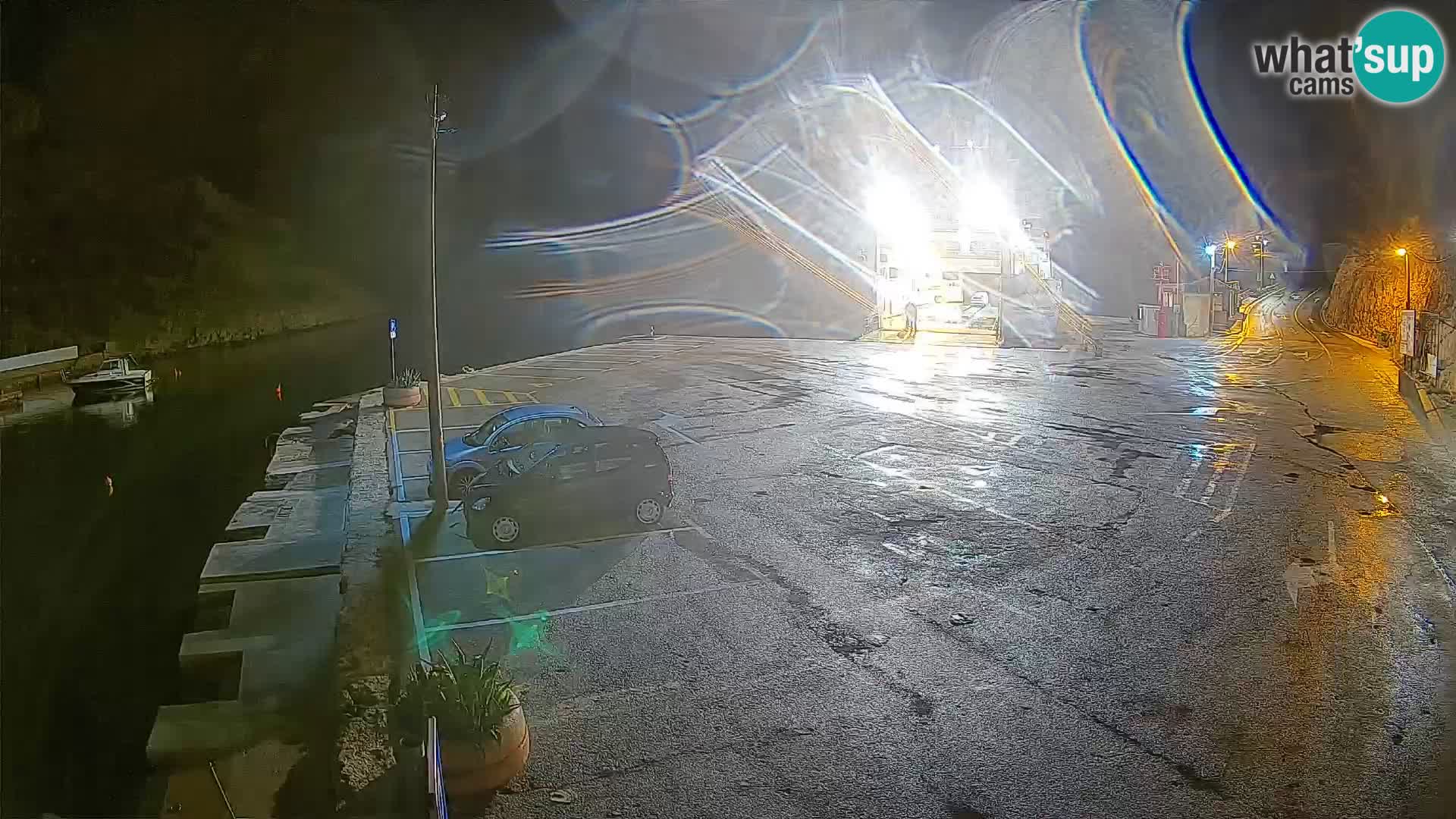 Webcam Prizna ferry port to Pag island