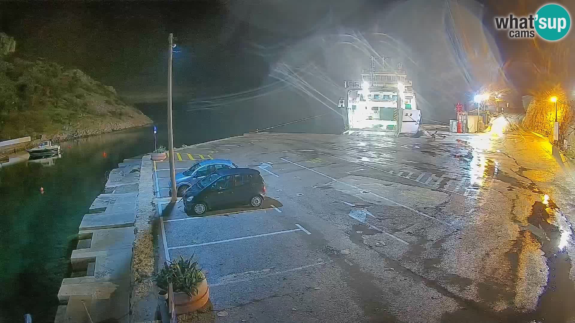 Webcam Prizna ferry port to Pag island