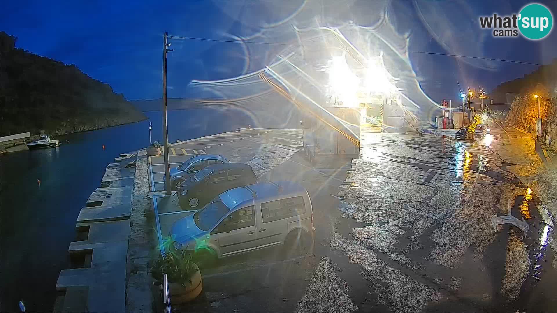 Webcam Prizna ferry port to Pag island