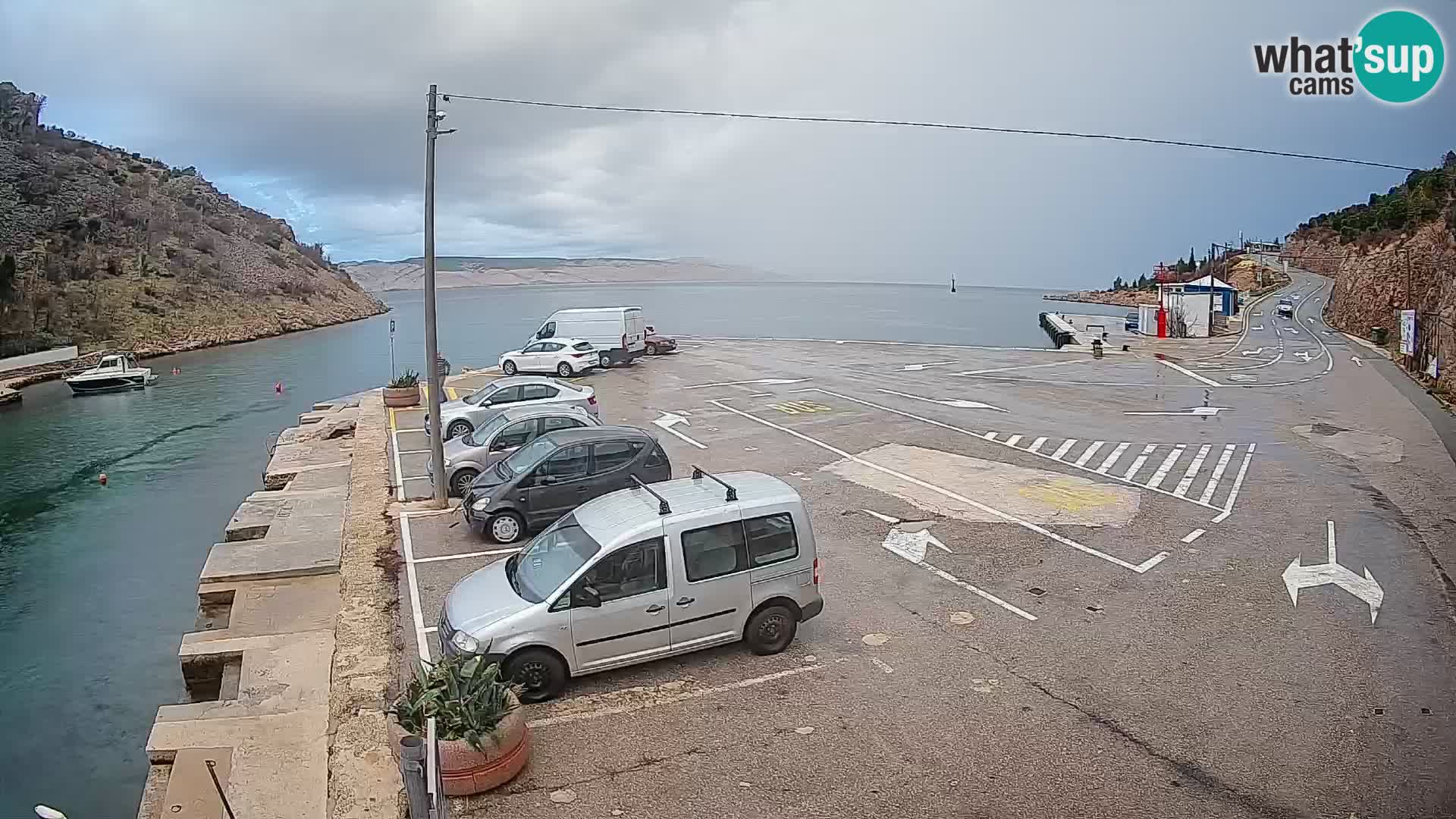 Webcam Prizna ferry port to Pag island
