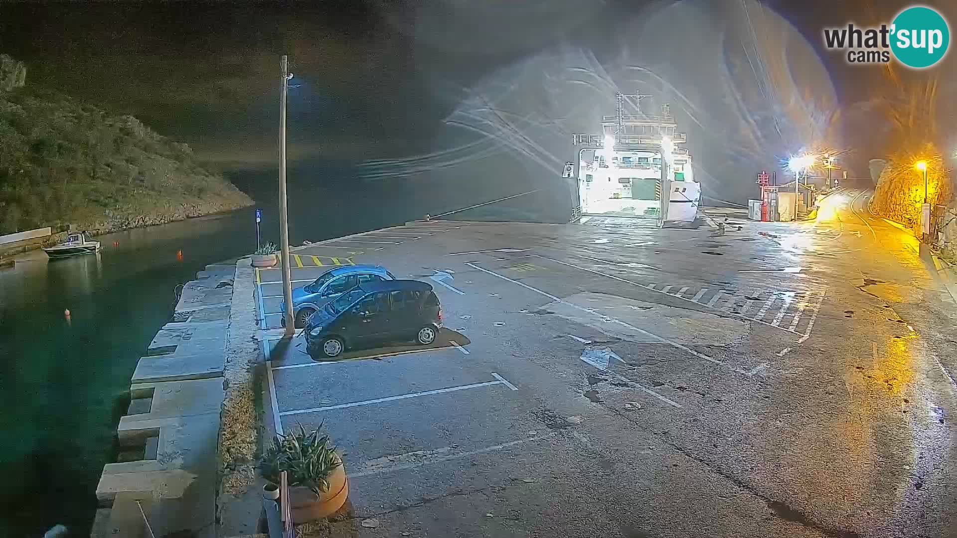 Webcam port de ferry de Prizna – vers l’île de Pag