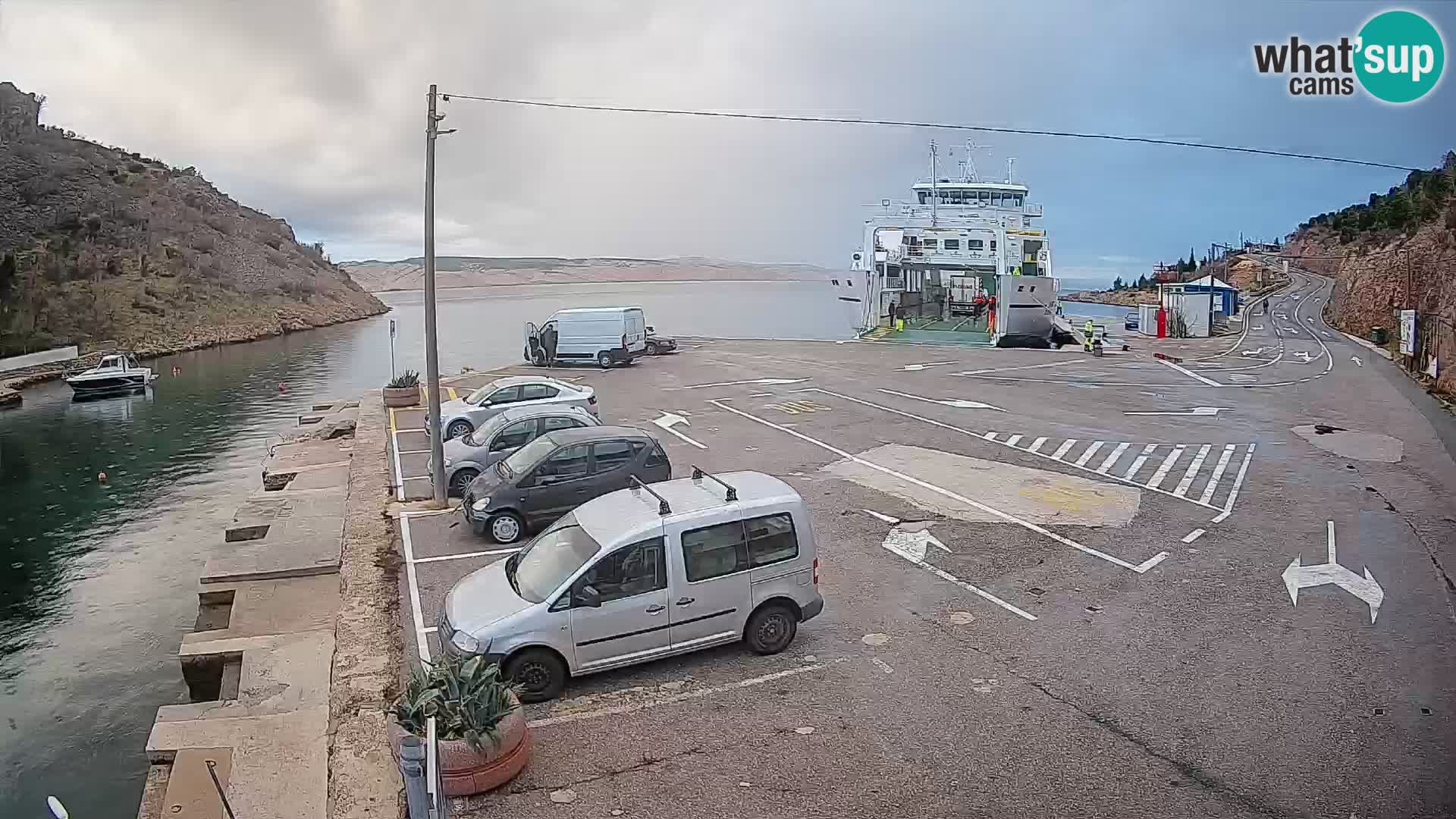 Webcam Fährhafen Prizna – zur Insel Pag