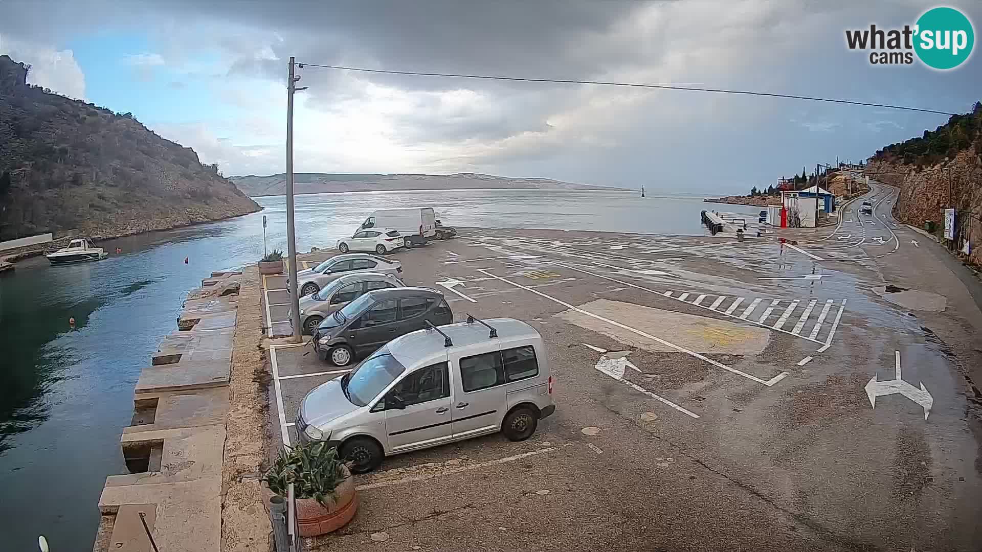 Webcam Prizna ferry port to Pag island