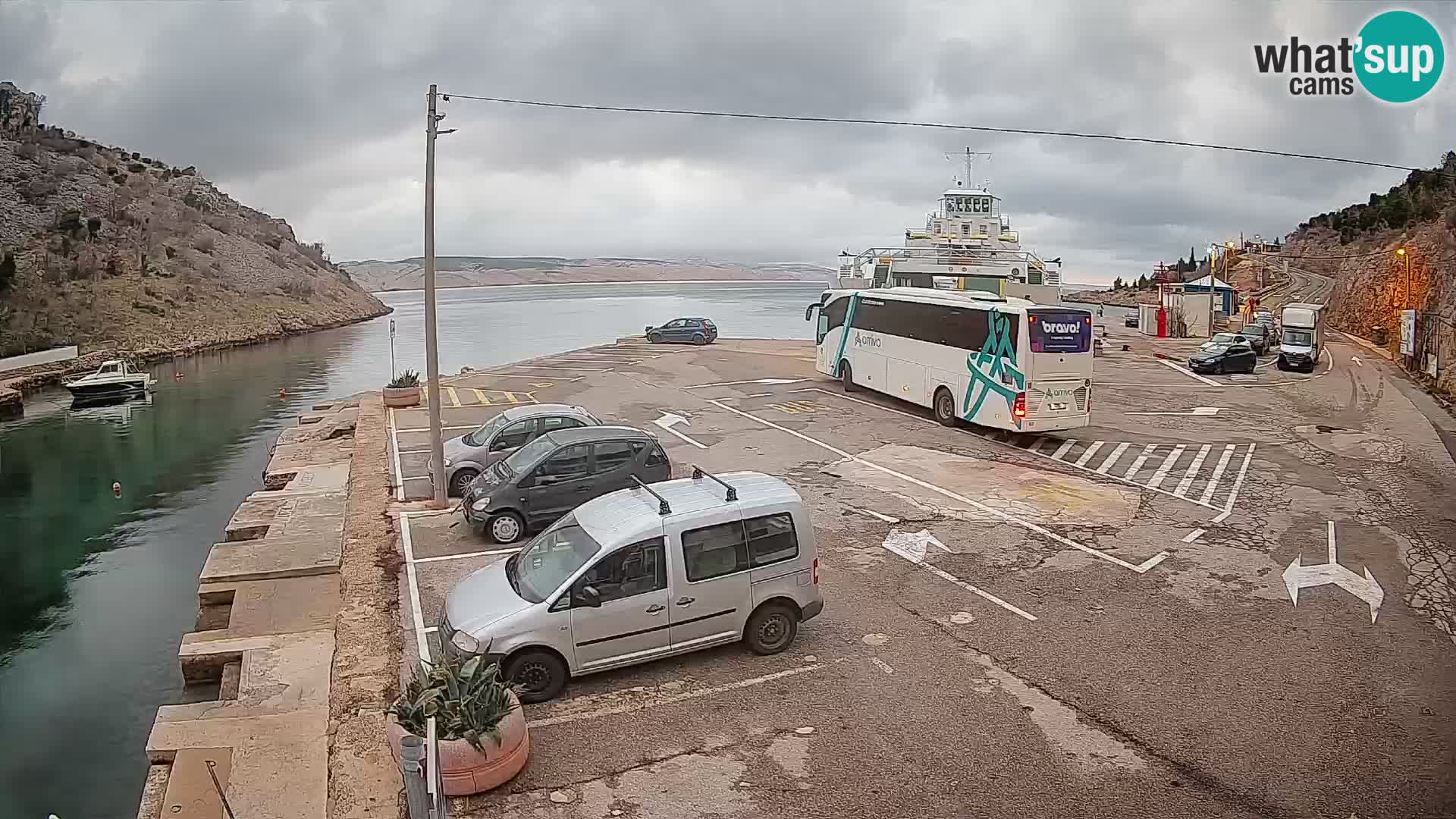 Webcam Fährhafen Prizna – zur Insel Pag