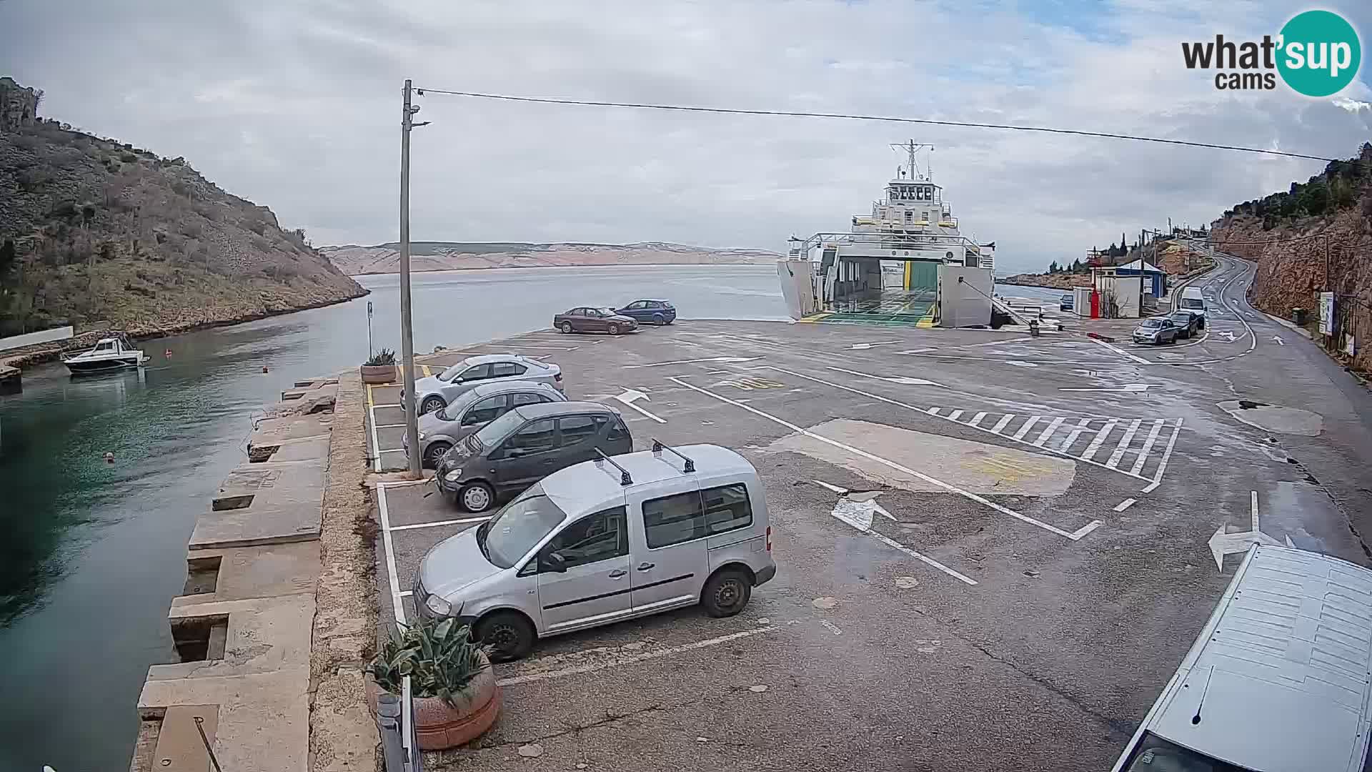 Webcam Fährhafen Prizna – zur Insel Pag